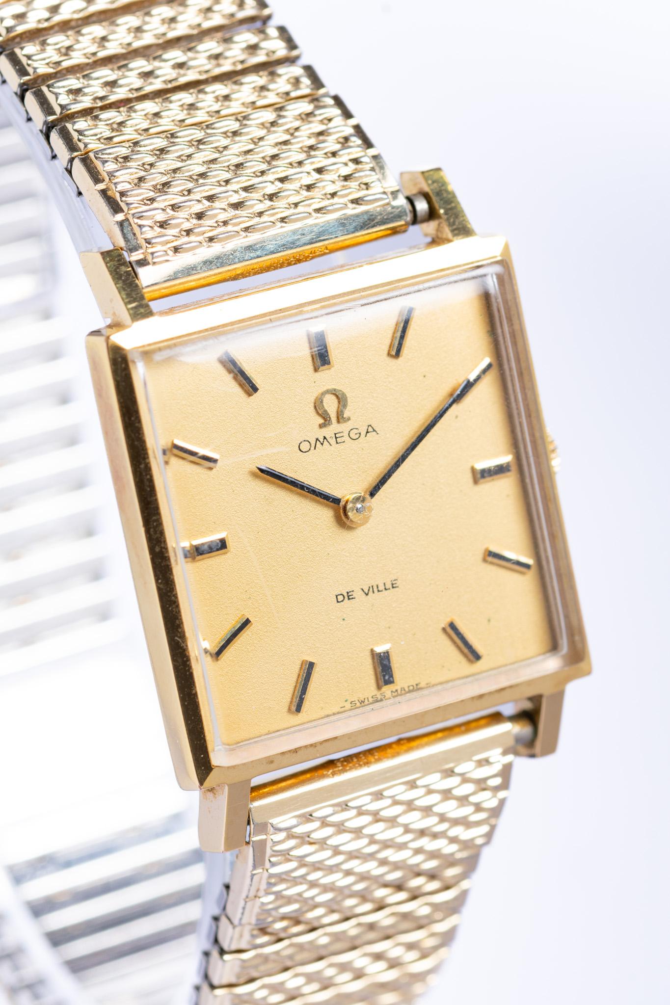 Women's or Men's Vintage Omega De Ville Gold Tone Wristwatch For Sale