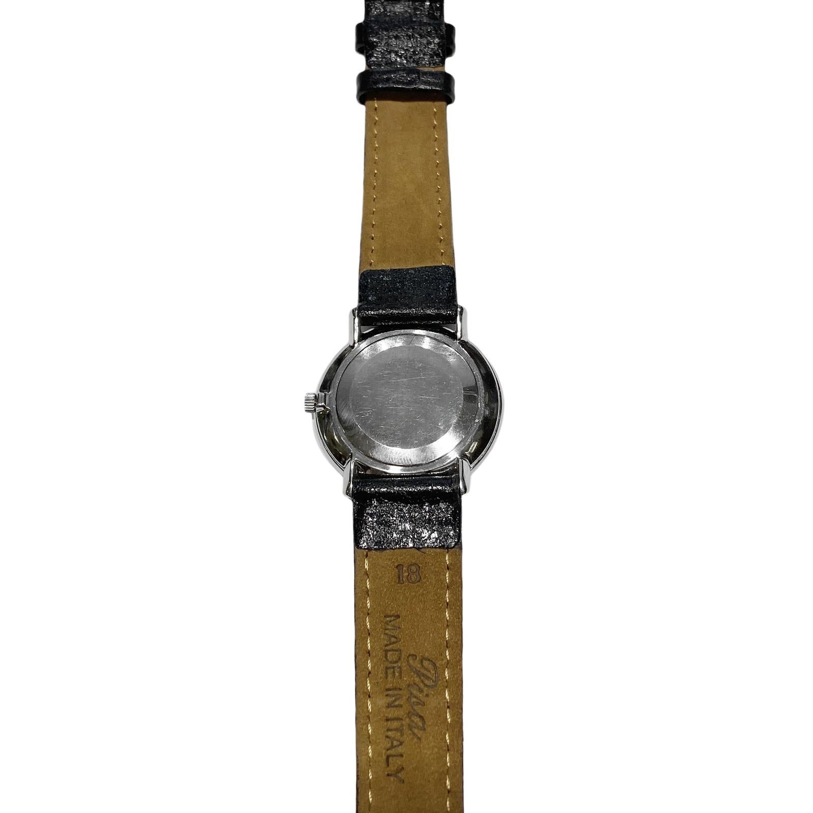 Vieille montre Omega De Ville à remontage manuel 1