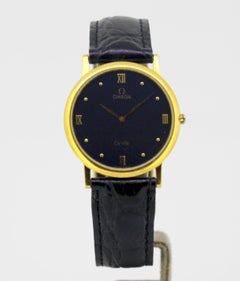 Vintage Omega "De Ville" Wristwatch Set in 18 Karat Yellow Gold, circa 1970s