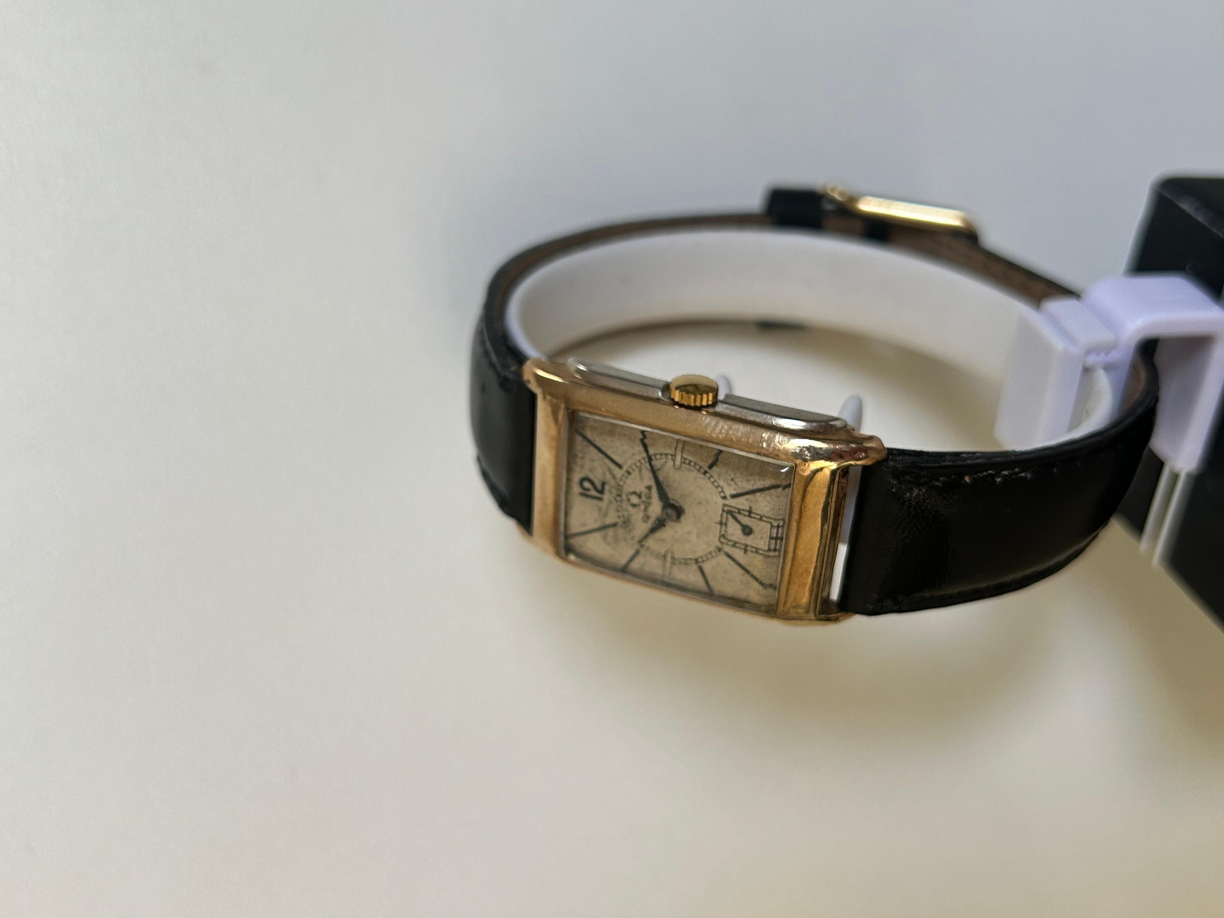 Vintage Omega Dresswatch H/M Birmingham 1935, 9K Yellow Gold. In Good Condition For Sale In Canterbury, GB