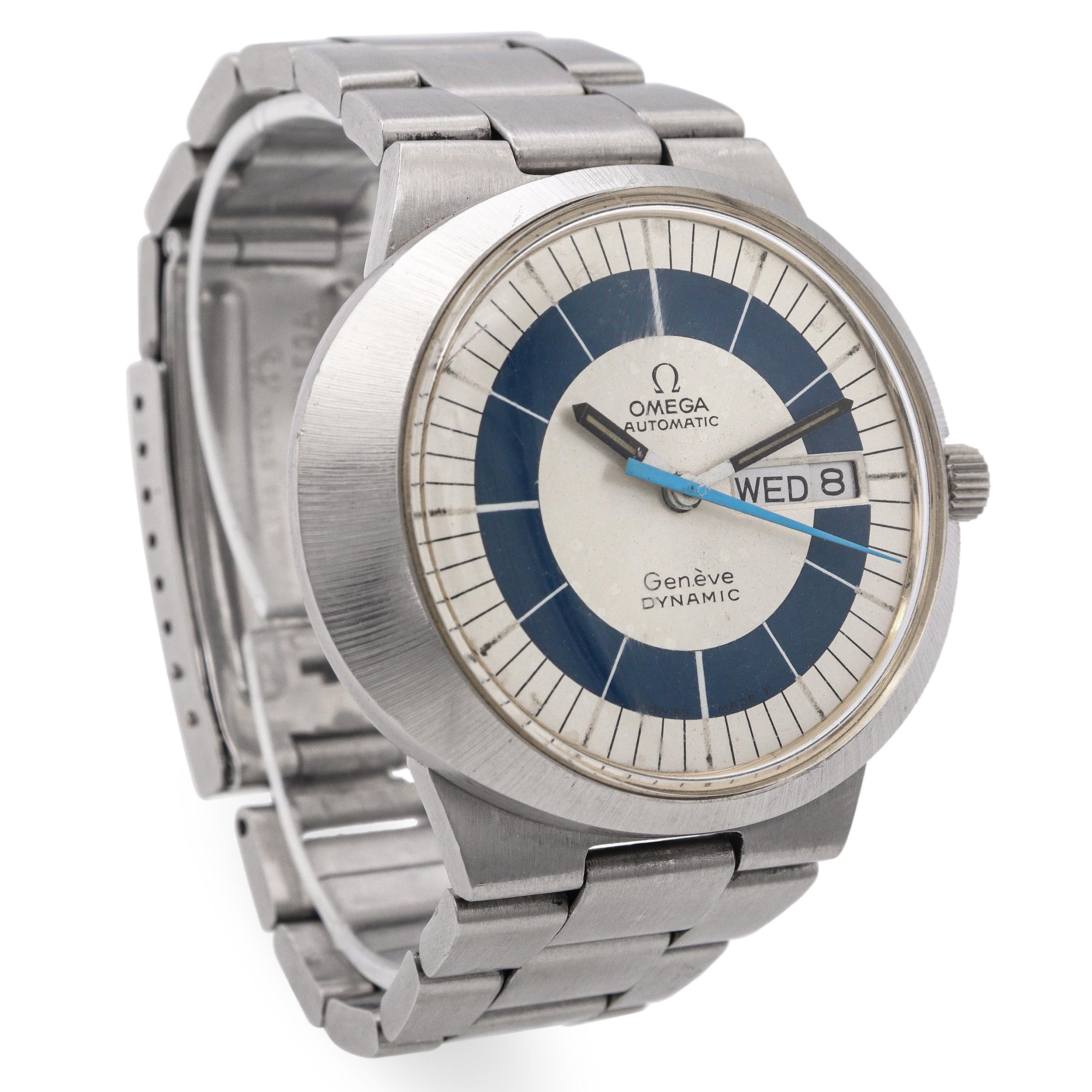 Vintage Omega Geneve Dynamic Stainless Steel Date Automatic Men's Watch Bon état - En vente à New York, NY