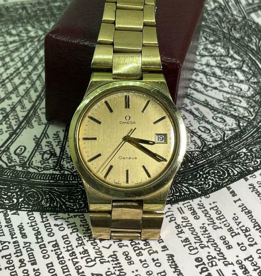 Vintage Omega Geneve Manual, cal 1030 Gold-Plated Gents' Watch, c1974. In Excellent Condition For Sale In MELBOURNE, AU