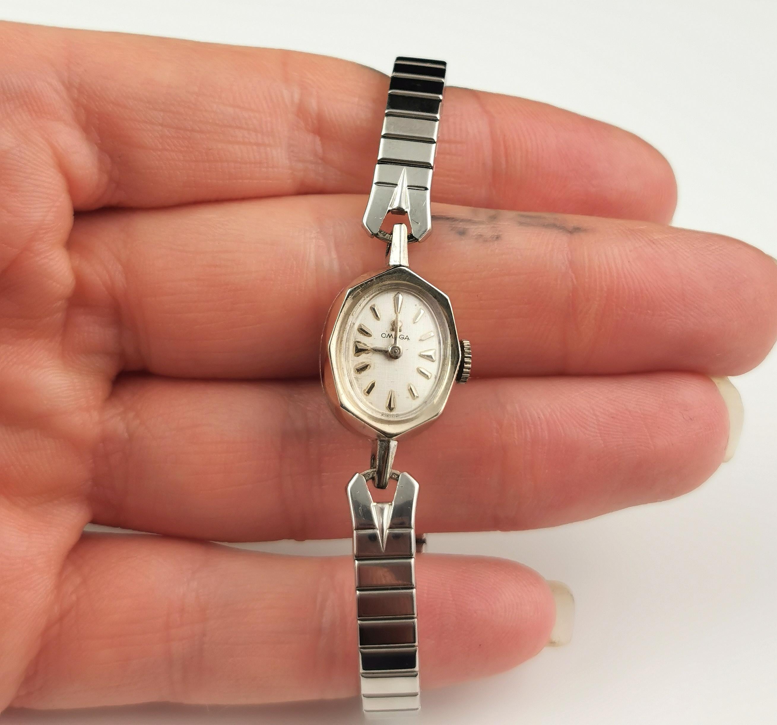 Vintage Omega Damen 14k Weißgold-Armbanduhr, Vintage  5