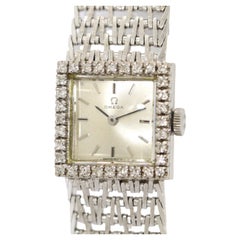 Vintage Omega Lady Wrist Watch in 18 Karat White Gold, Set with Diamonds