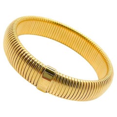 Bracelet extensible à maillons Omega vintage plaqué or : un cadeau classique et intemporel, années 2000