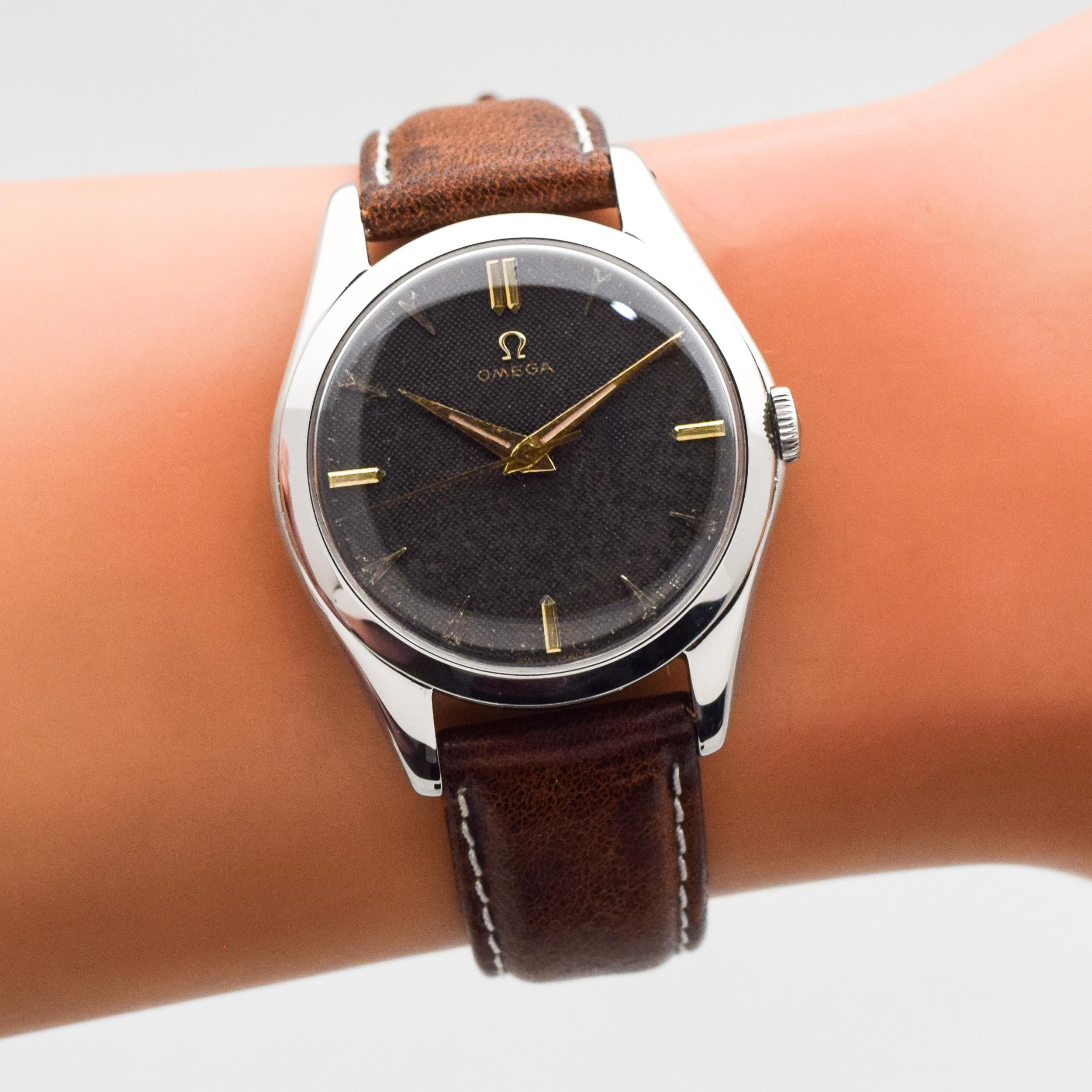 Vintage Omega Reference 2504-14-SC Stainless Steel Watch, 1952 For Sale 1