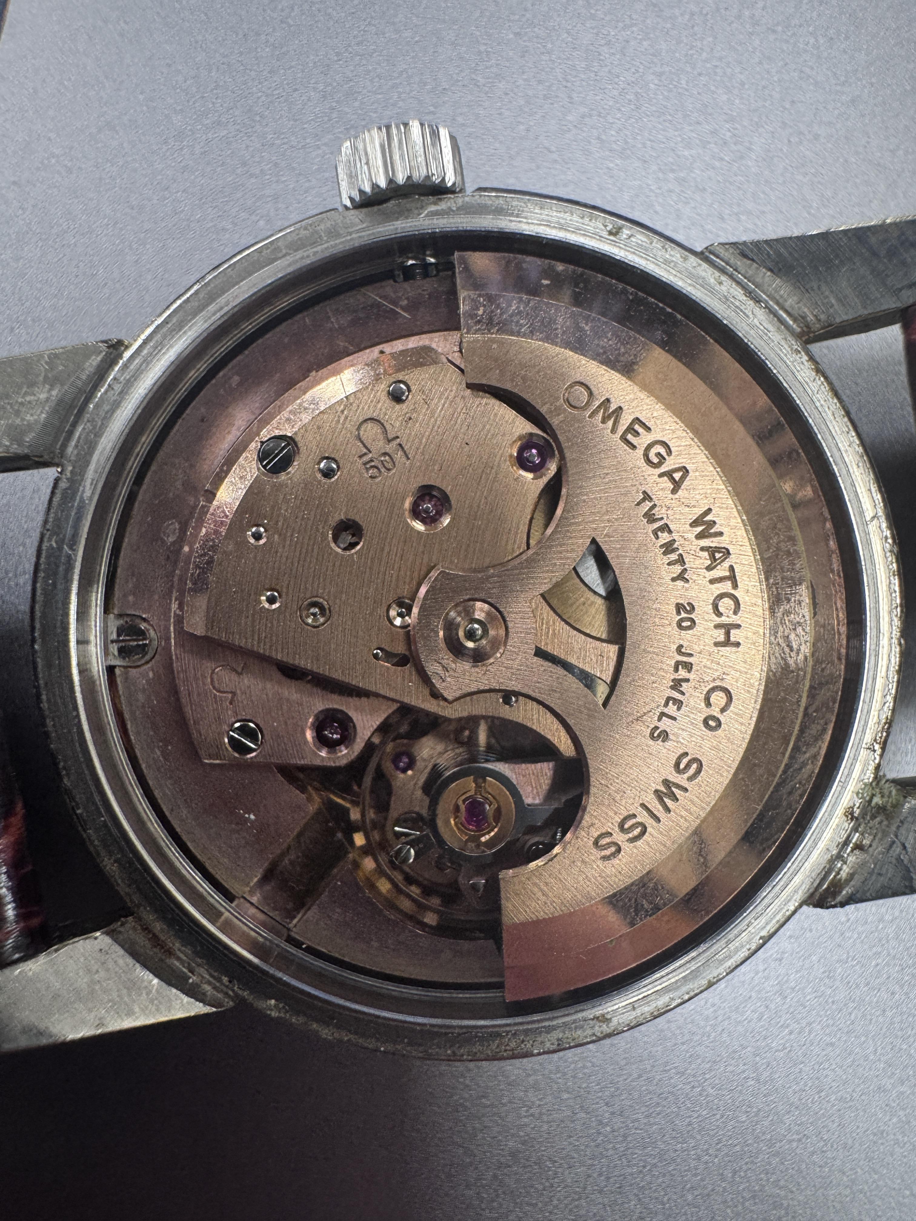 Vintage Omega Seamaster Automatic Men's Watch Ref 2846-7SC For Sale 3