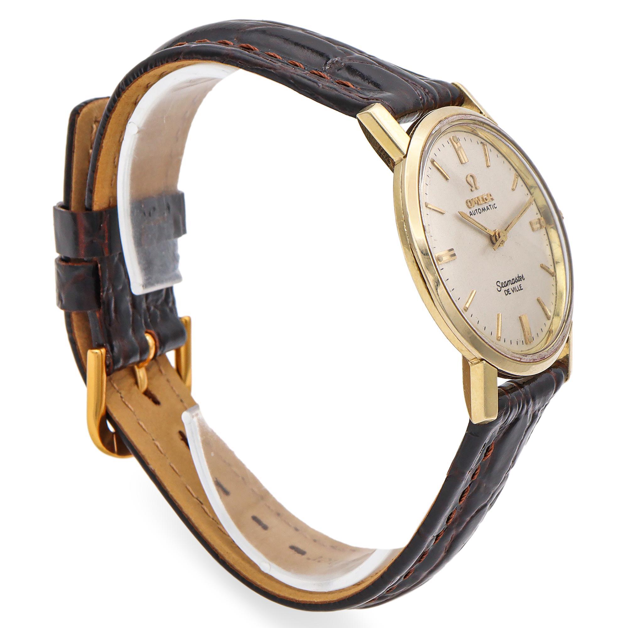 Vintage Omega Seamaster De Ville 14K Gold Men's Automatic Watch In Good Condition In New York, NY
