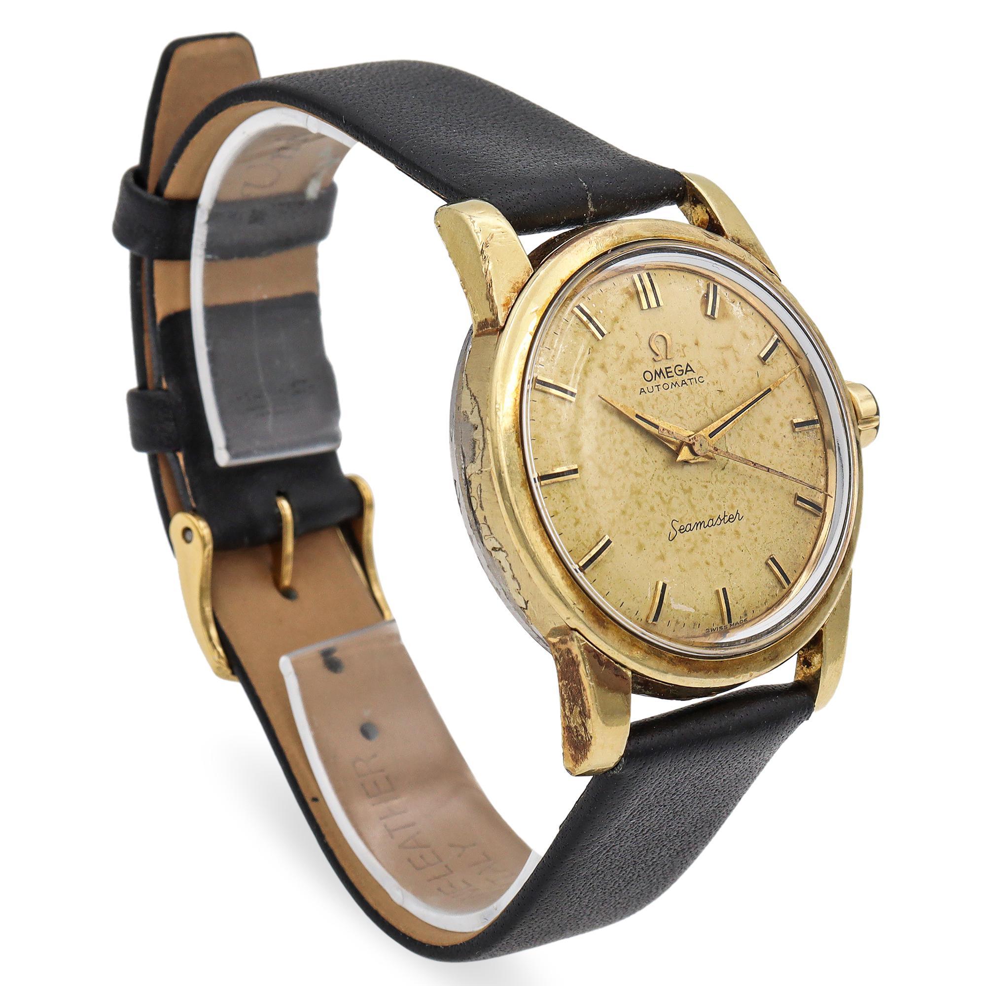 Vintage Omega Seamaster Men's Automatic Watch In Good Condition In New York, NY