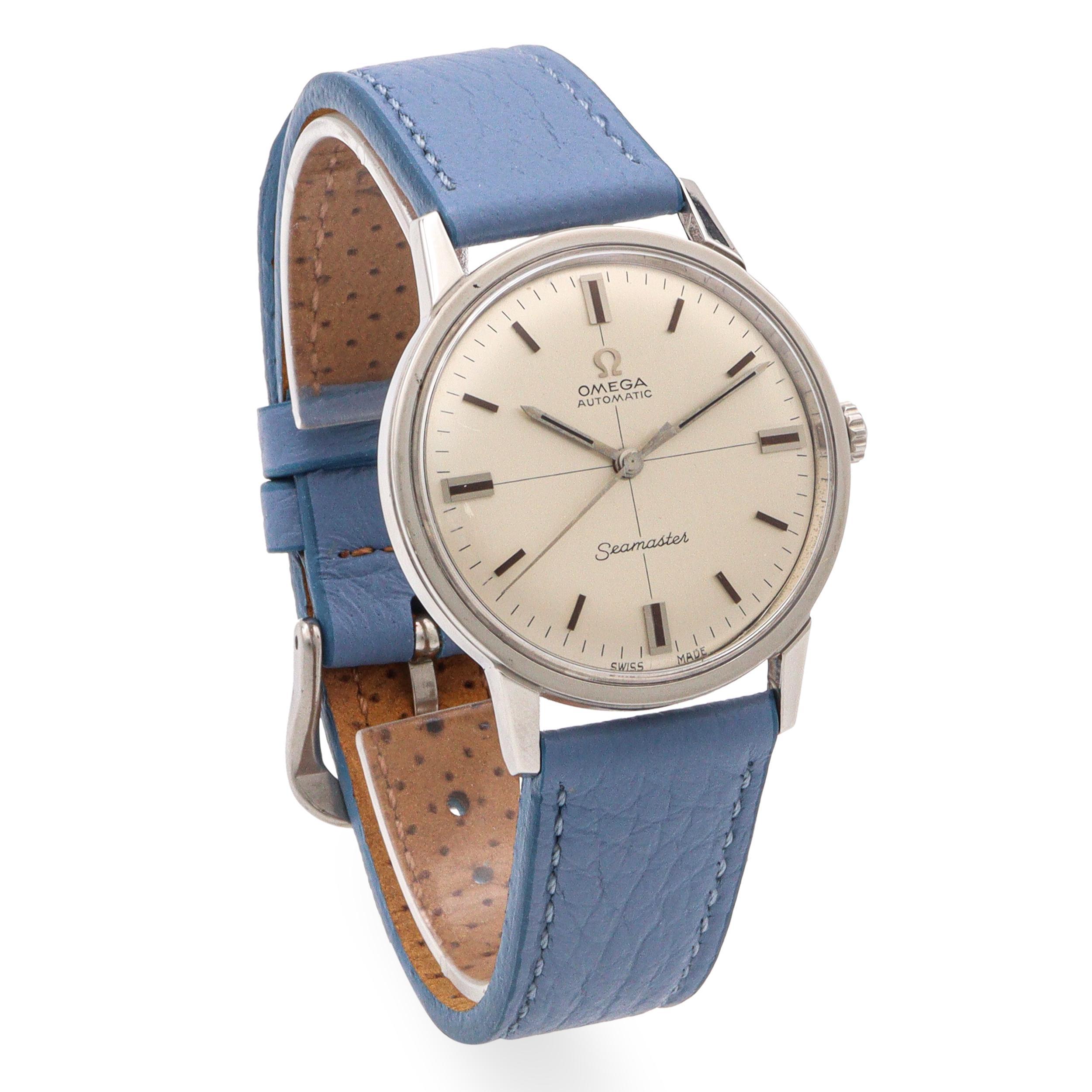 Reloj automático vintage Omega Seamaster de acero inoxidable para hombre Ref 165.002 en Bueno estado para la venta en New York, NY