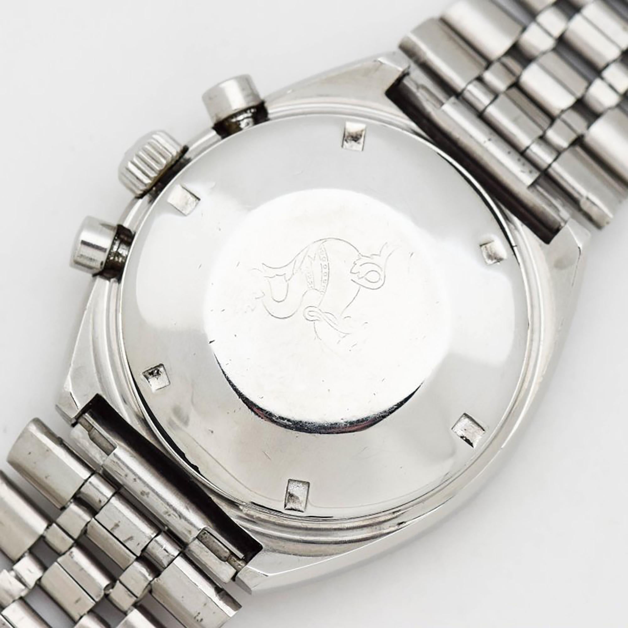 Vintage Omega Speedmaster Mark II Stainless Steel Watch, 1970 In Excellent Condition For Sale In Beverly Hills, CA