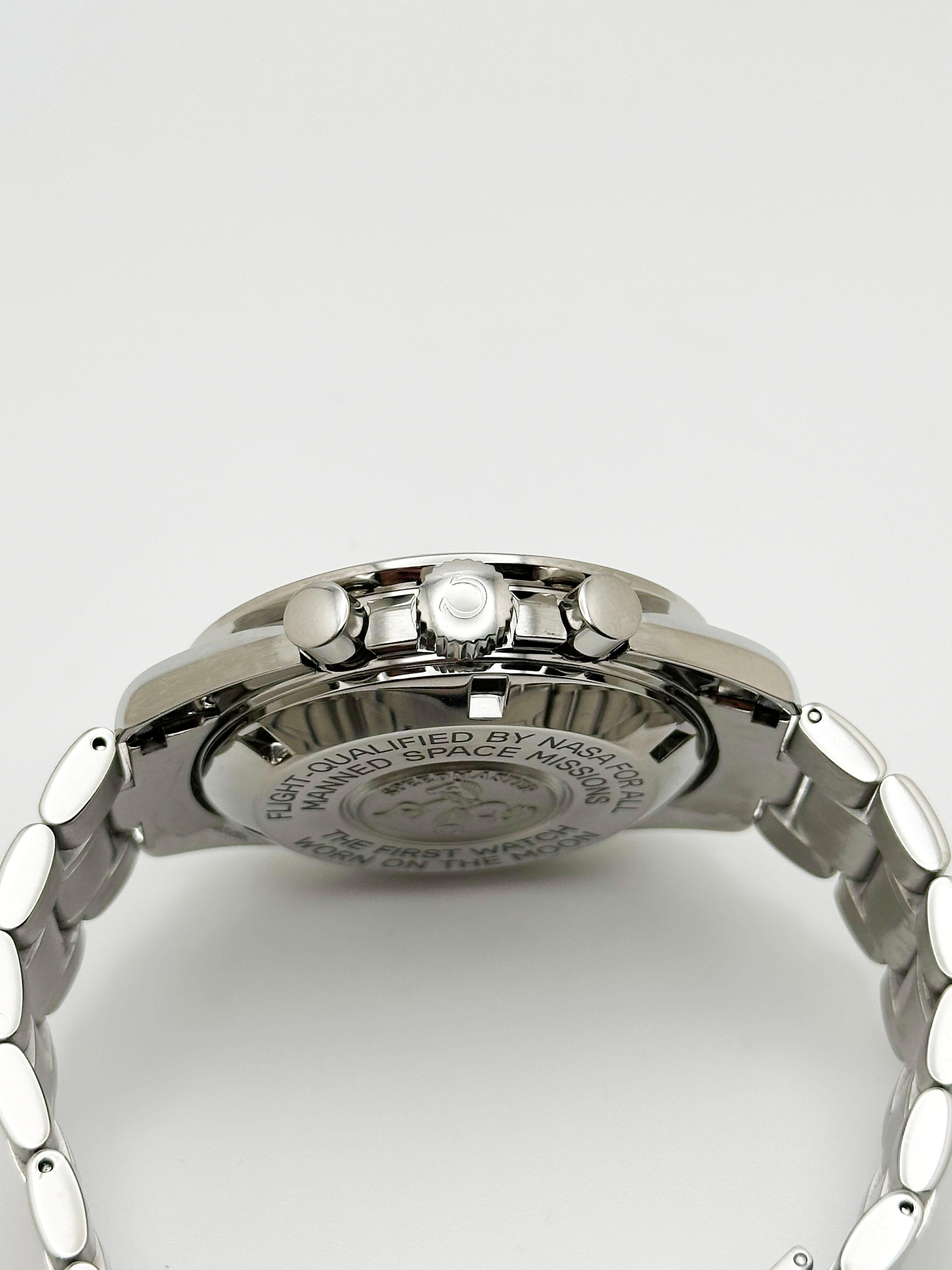 Vintage Omega Speedmaster Moonwatch 3570.50.00 42mm Black Dial Steel Box Papers For Sale 2