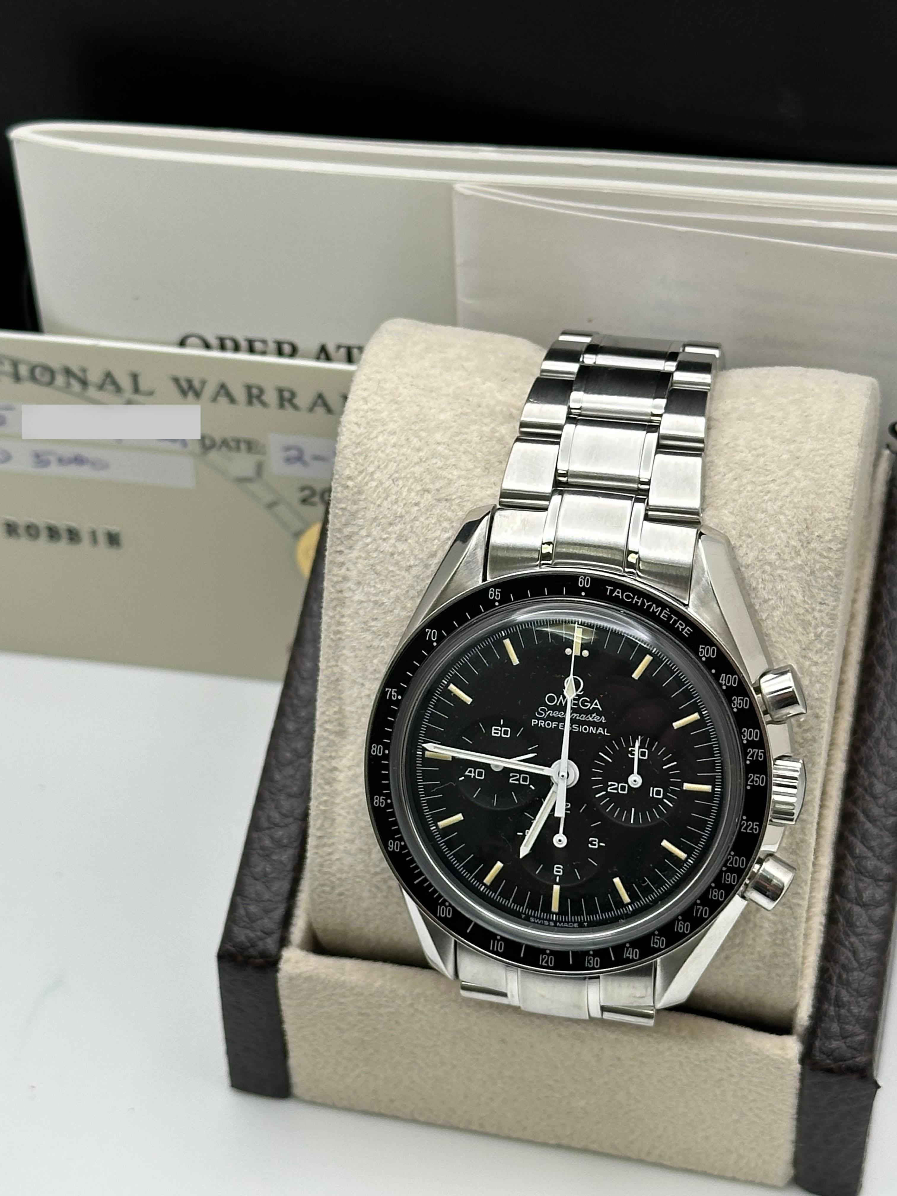 Vintage Omega Speedmaster Moonwatch 3570.50.00 42mm Black Dial Steel Box Papers For Sale 5