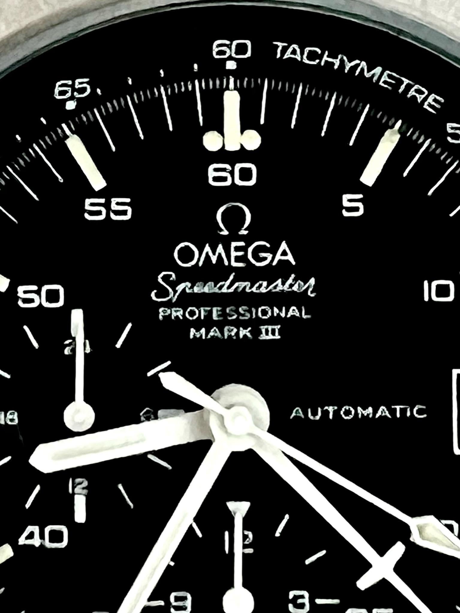 Vintage Omega Speedmaster ''Professional'' Mark III, Stahl mit schwarzem Zifferblatt und Riemen im Angebot 10