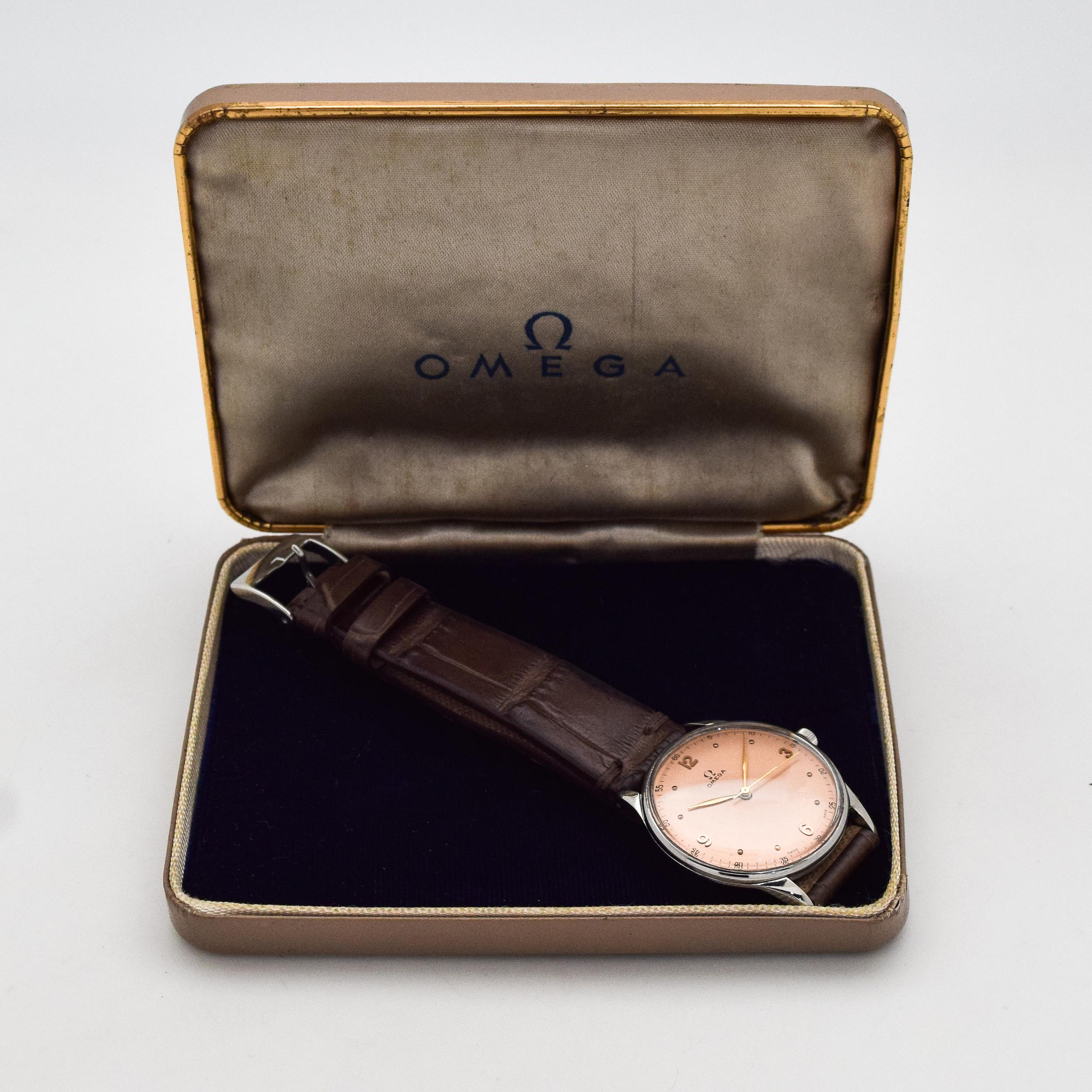 Vintage Omega Stainless Steel Watch with a Salmon Dial, 1947 For Sale 4