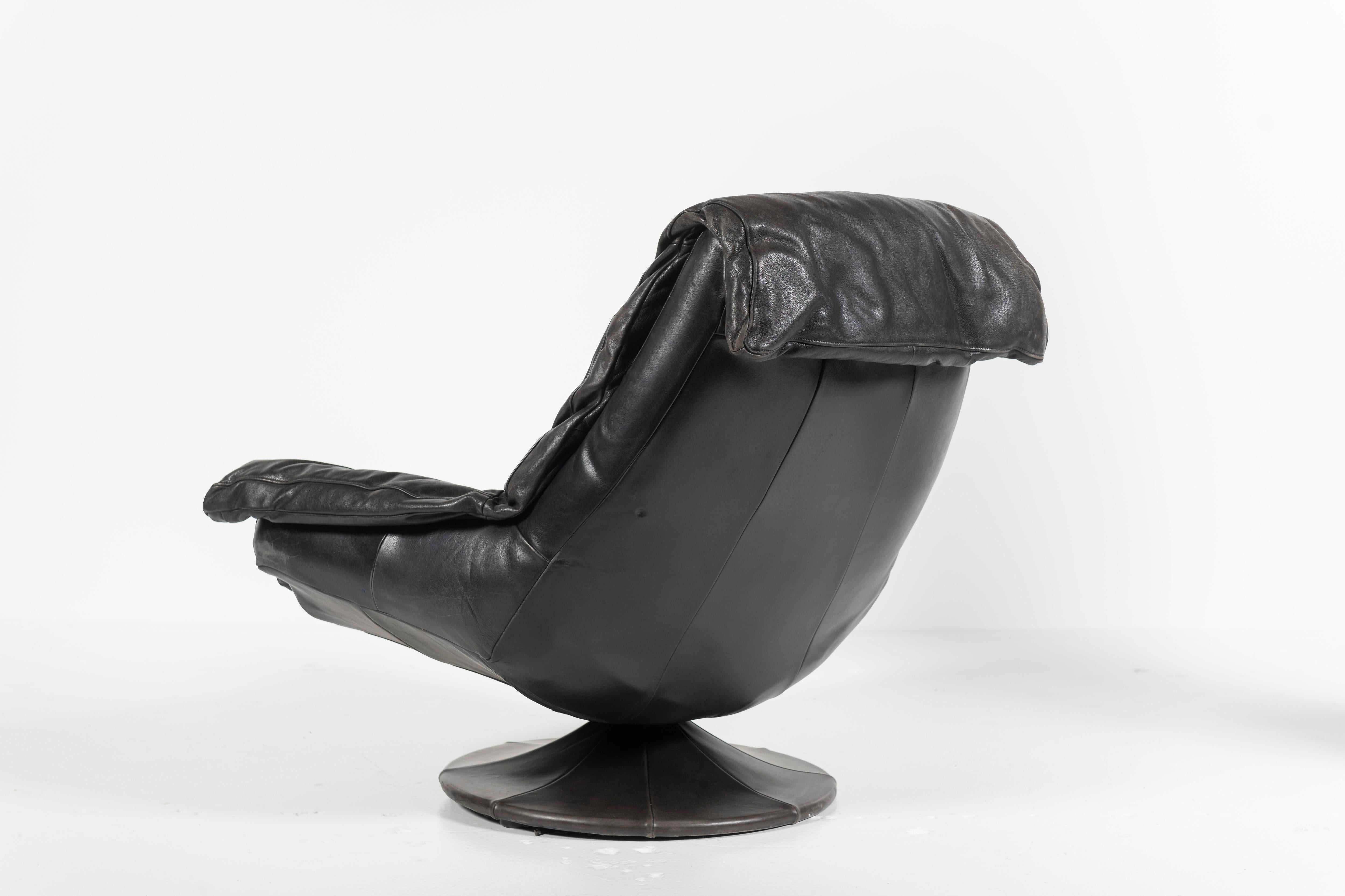Vintage On the Swivel Club Chair, 1960s, Denmark 1