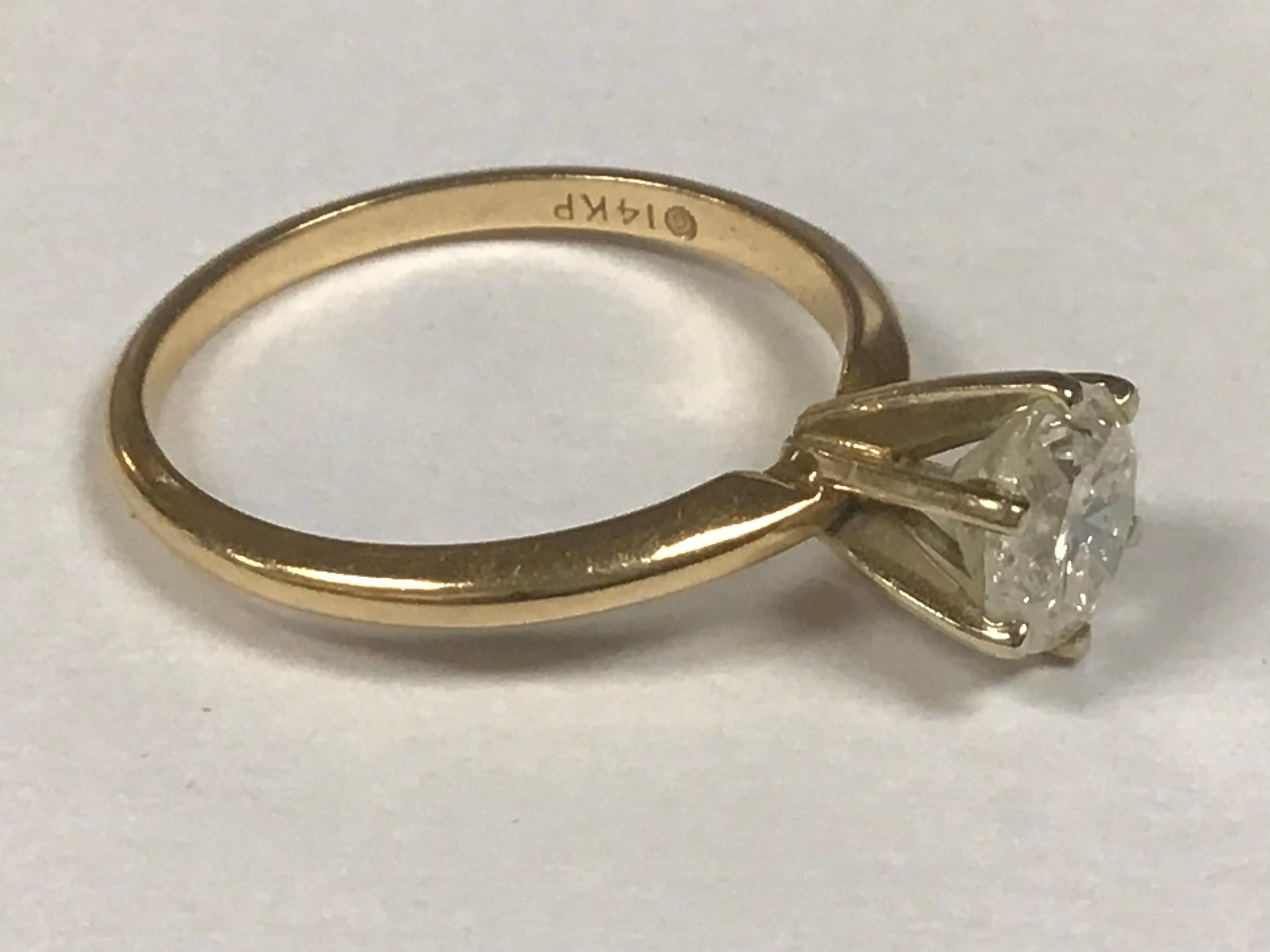 Modern Vintage One Carat Round Cut Diamond Solitaire Ring For Sale