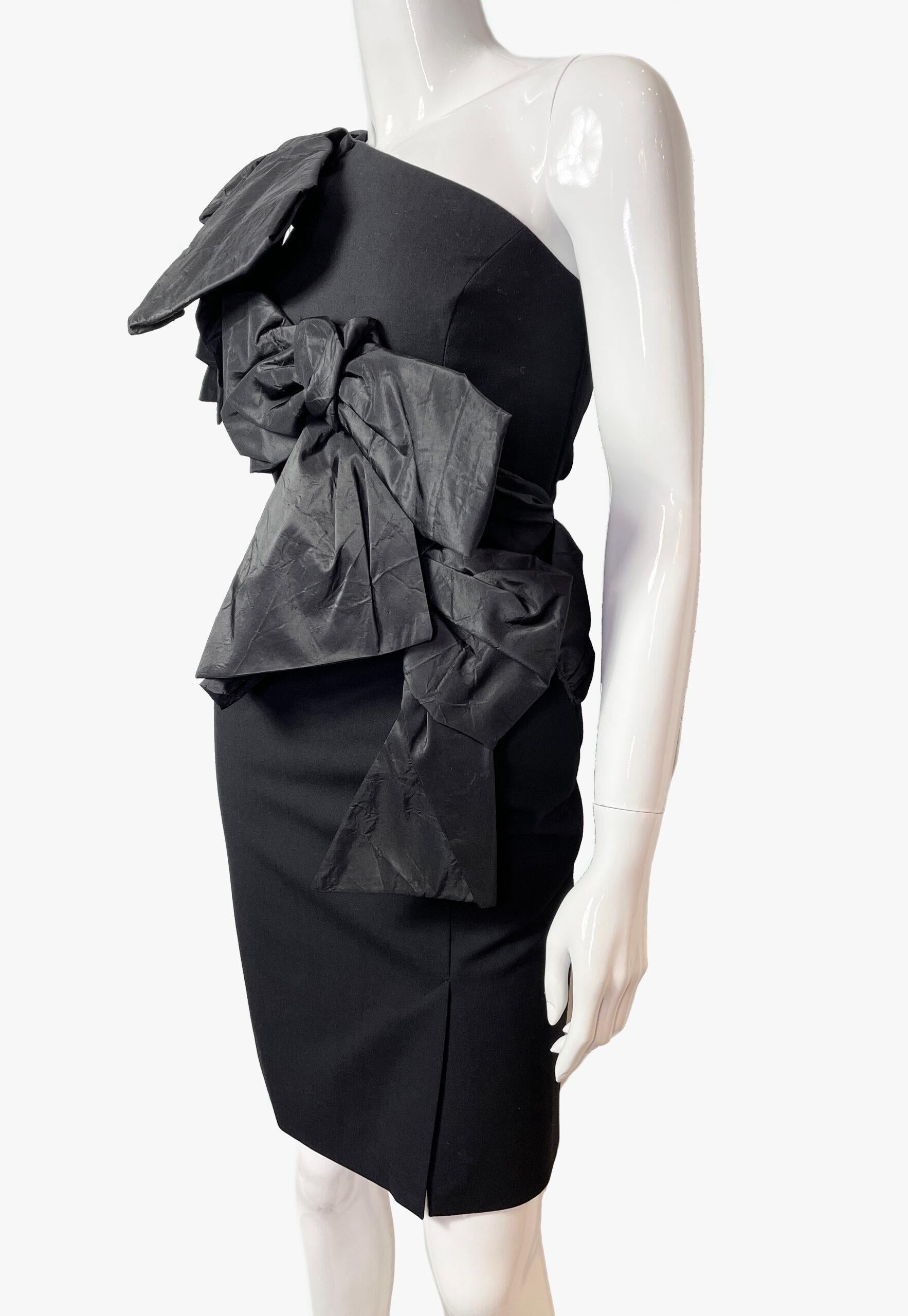 Black Vintage One Shoulder Viktor&Rolf Dress, 1990s For Sale