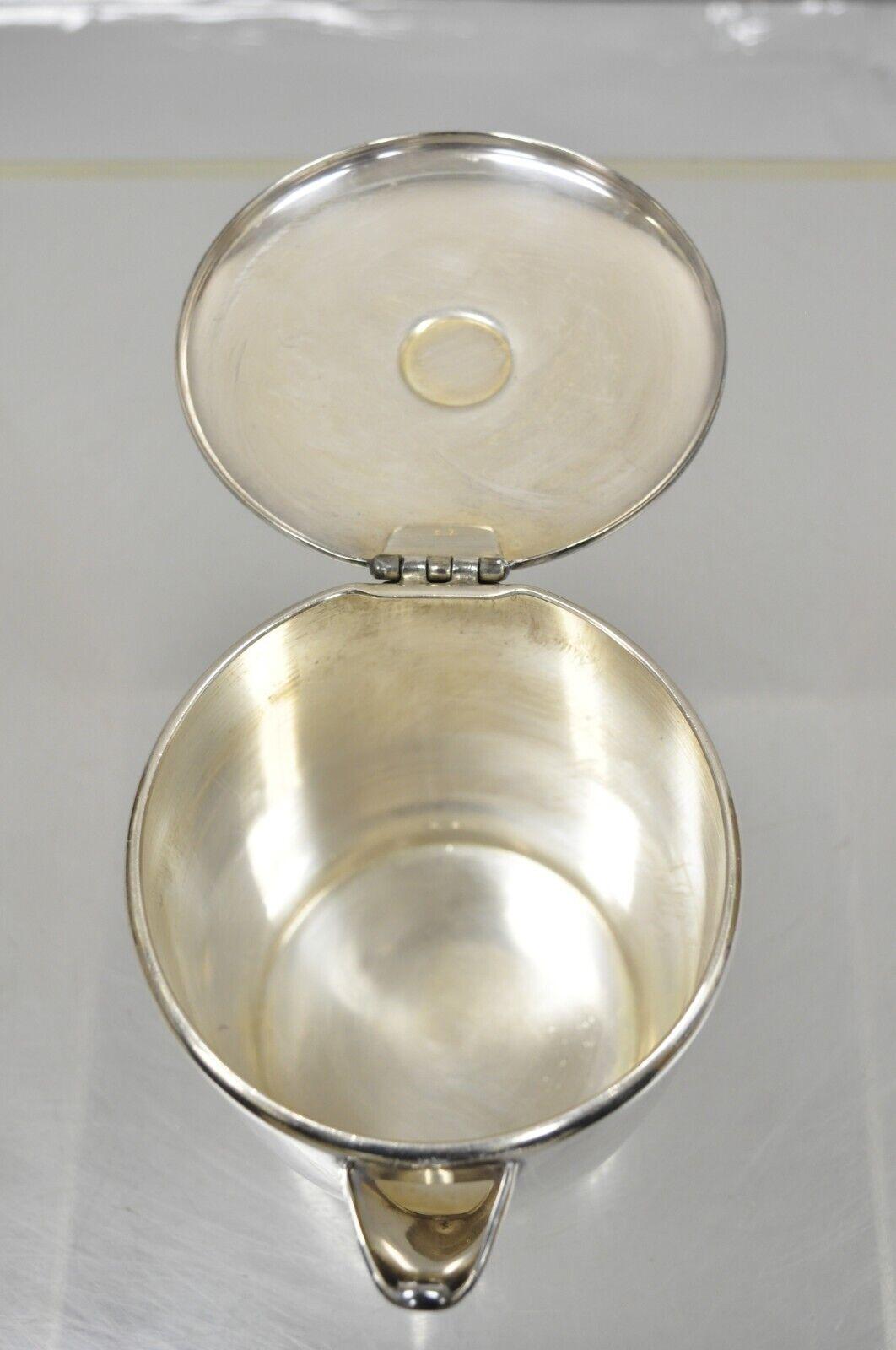 Pichet à eau moderne en métal argenté Oneida Sambonet Italie en vente 3