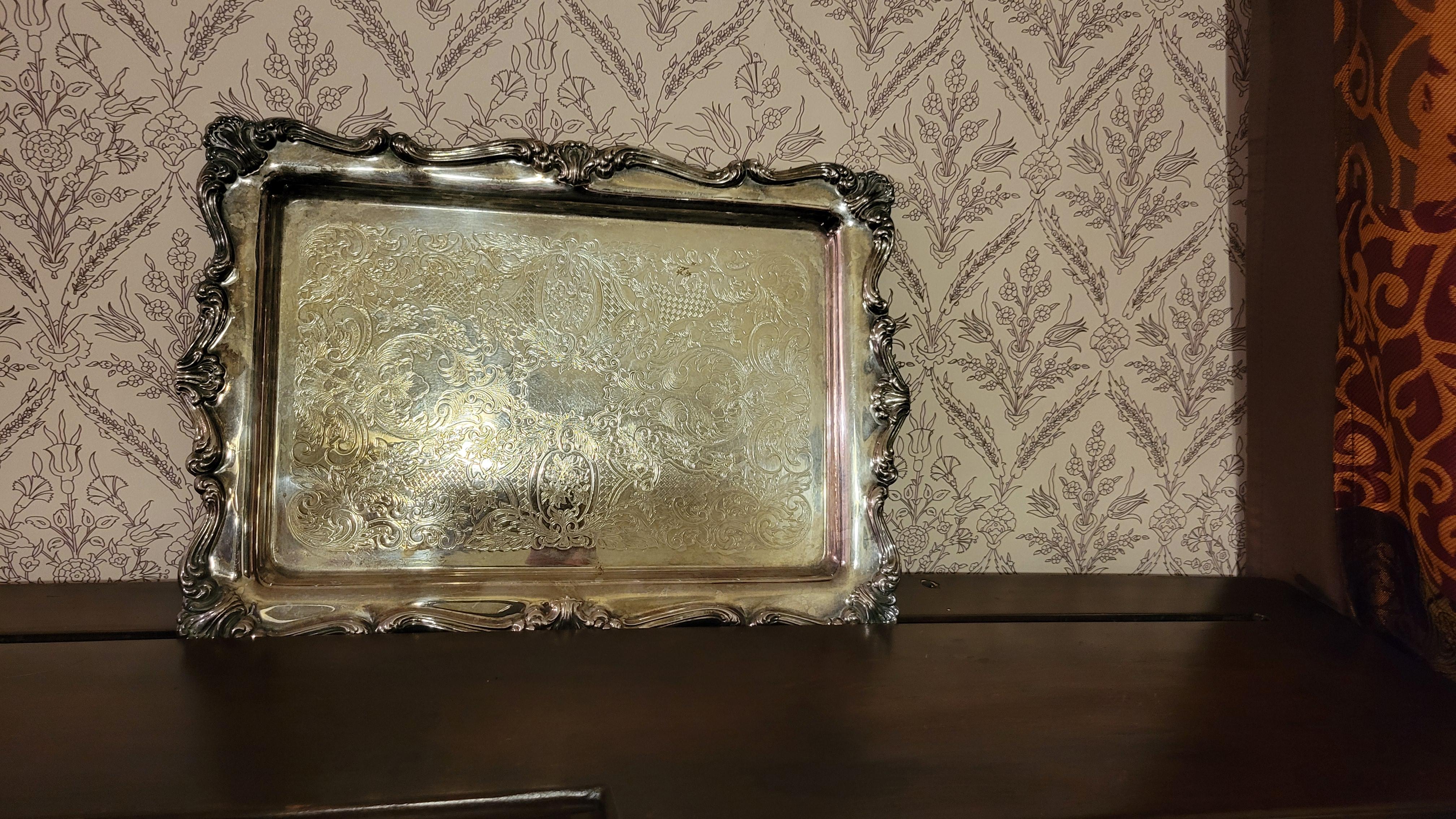 Vintage Oneida versilbertes Tablett - 13,5