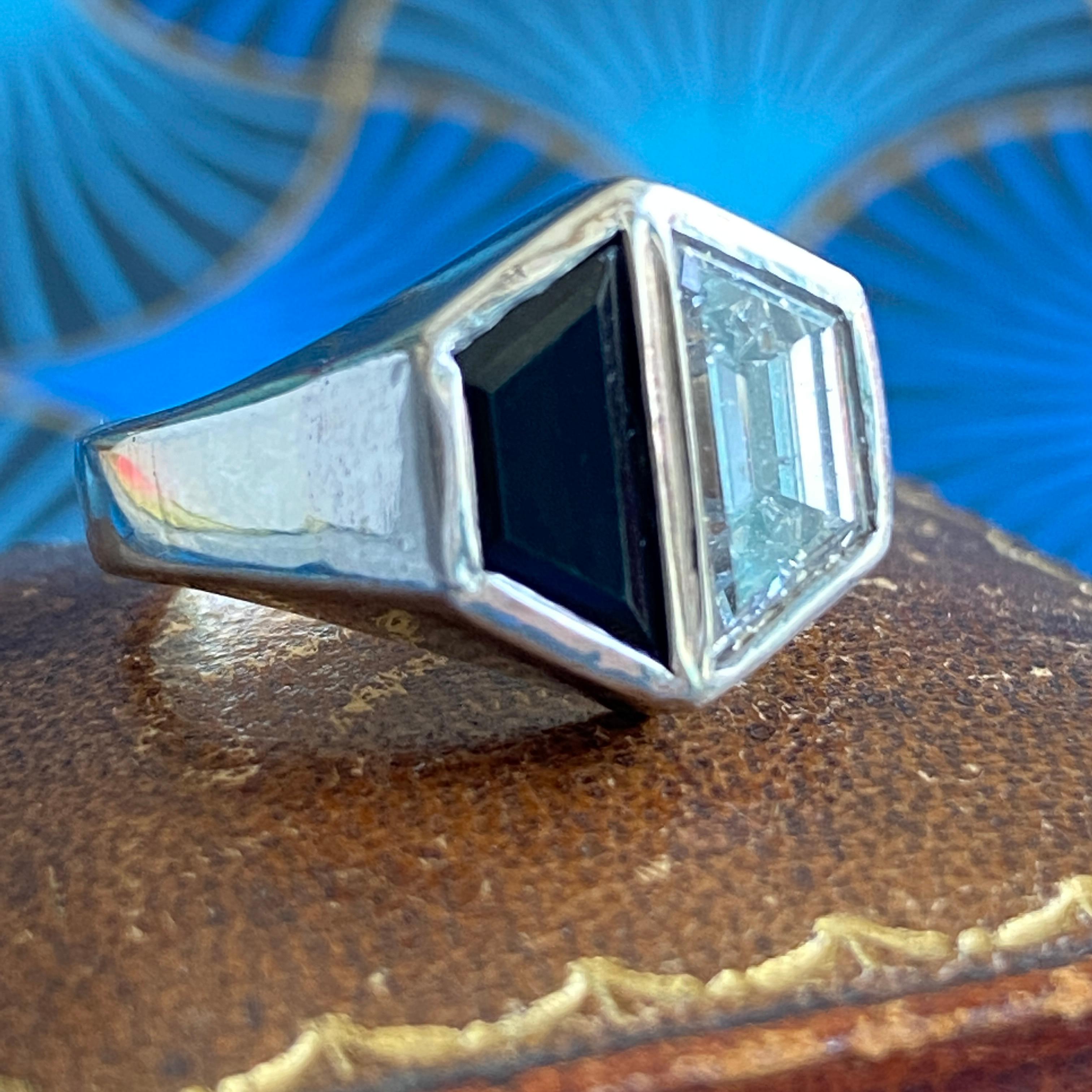 Vintage Onyx & 1.27ct Diamond 18K White Gold Ring For Sale 4