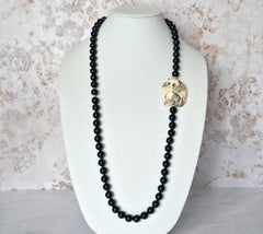 Vintage Onyx 14K Gold Halskette mit antiken Elfenbein Panda Netsuke