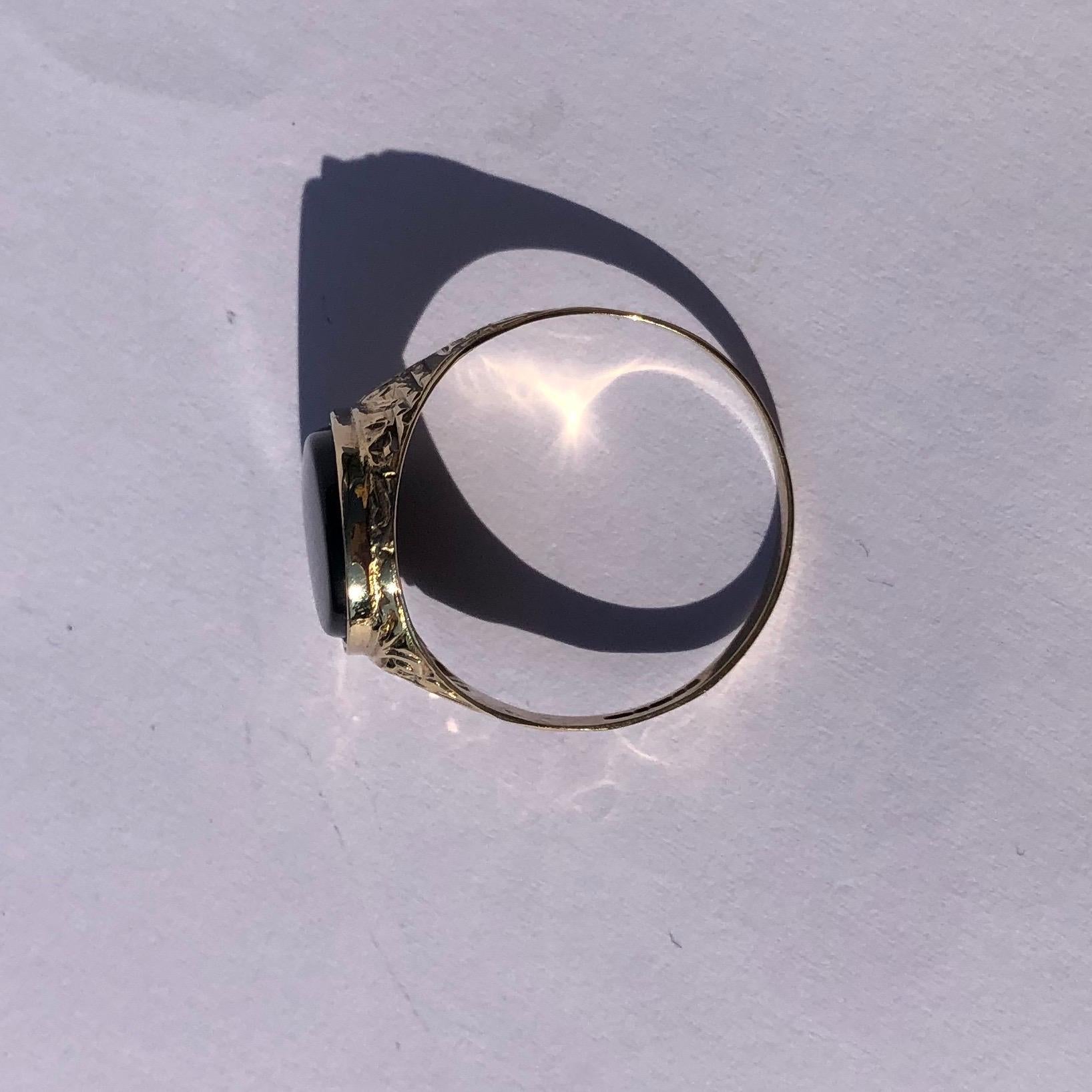 Oval Cut Vintage Onyx 9 Carat Gold Signet