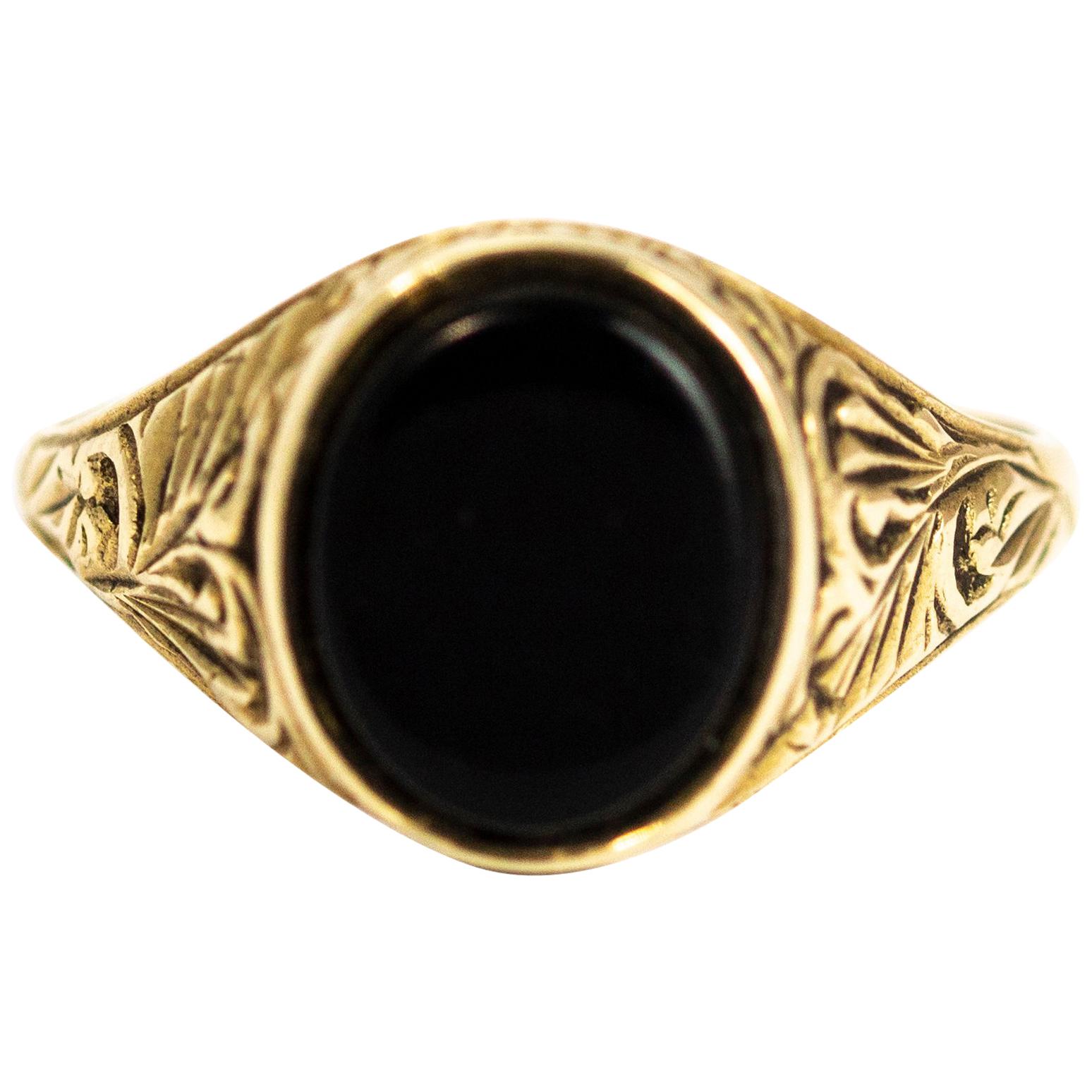 Vintage Onyx 9 Karat Gold Signet Ring