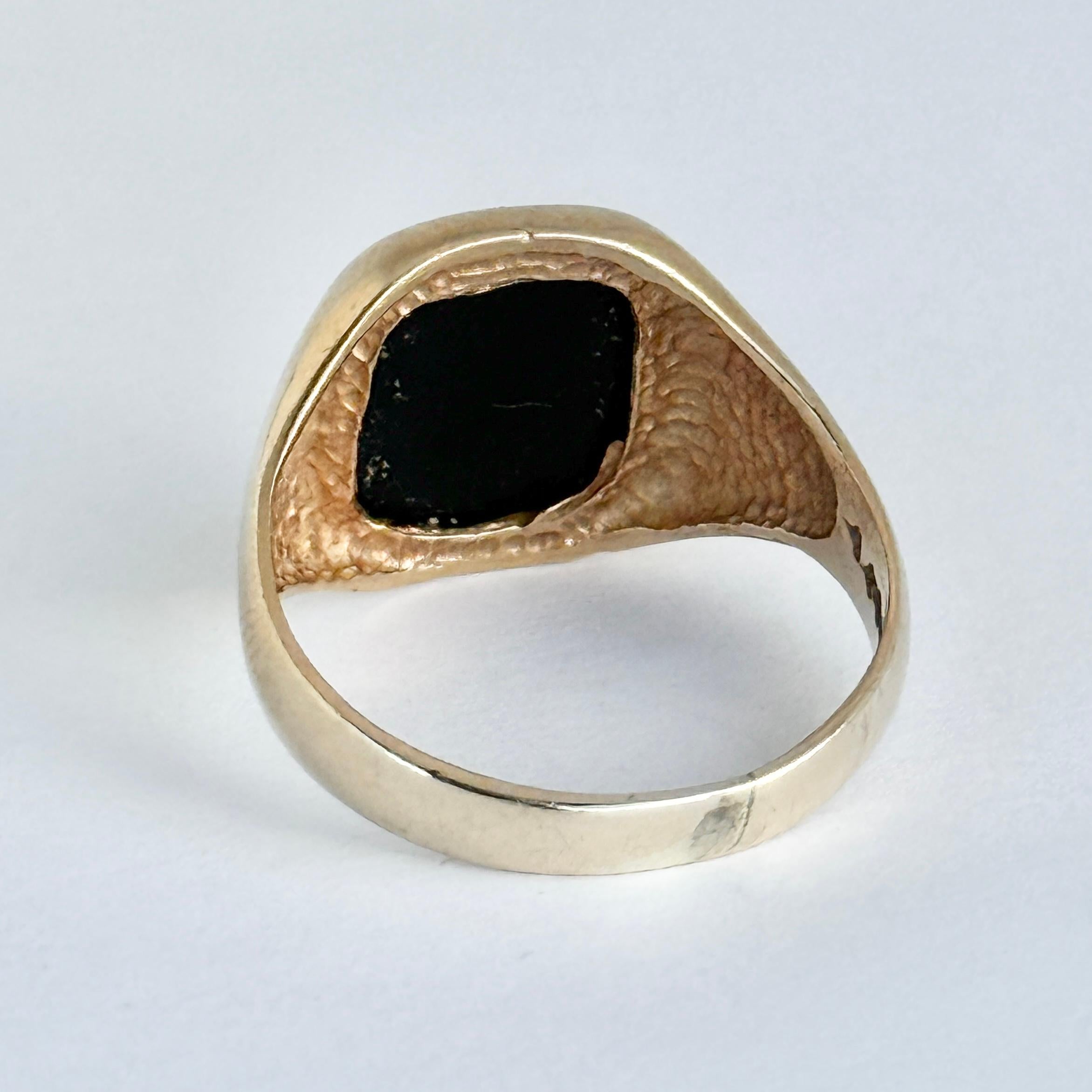 Anello massonico d'epoca con onice e oro a 9 carati In condizioni buone in vendita a Chipping Campden, GB