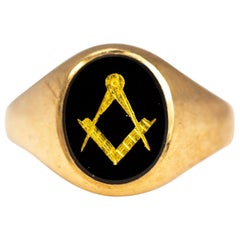 Retro Onyx and 9 Carat Gold Masonic Signet Ring