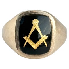 Vintage Onyx and 9 Carat Gold Masonic Signet Ring
