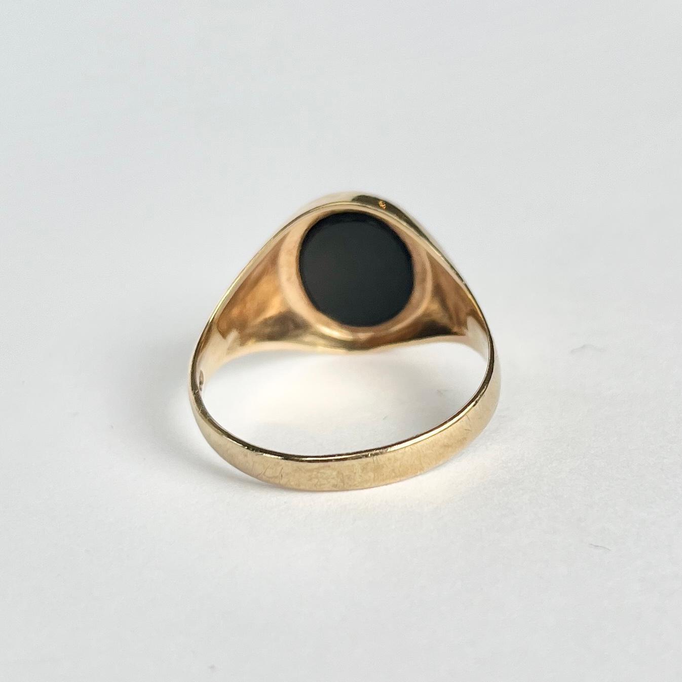 Vintage Onyx and 9 Carat Gold Merman Signet Ring In Good Condition For Sale In Chipping Campden, GB