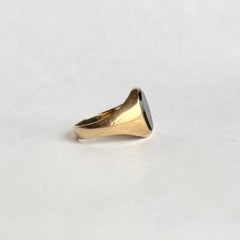 Vintage Onyx and 9 Carat Gold Signet Ring