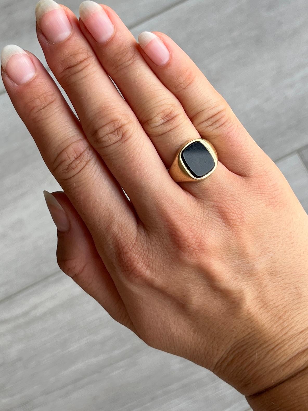 gold onyx signet ring for women