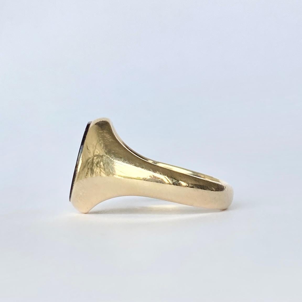 9 carat gold onyx ring