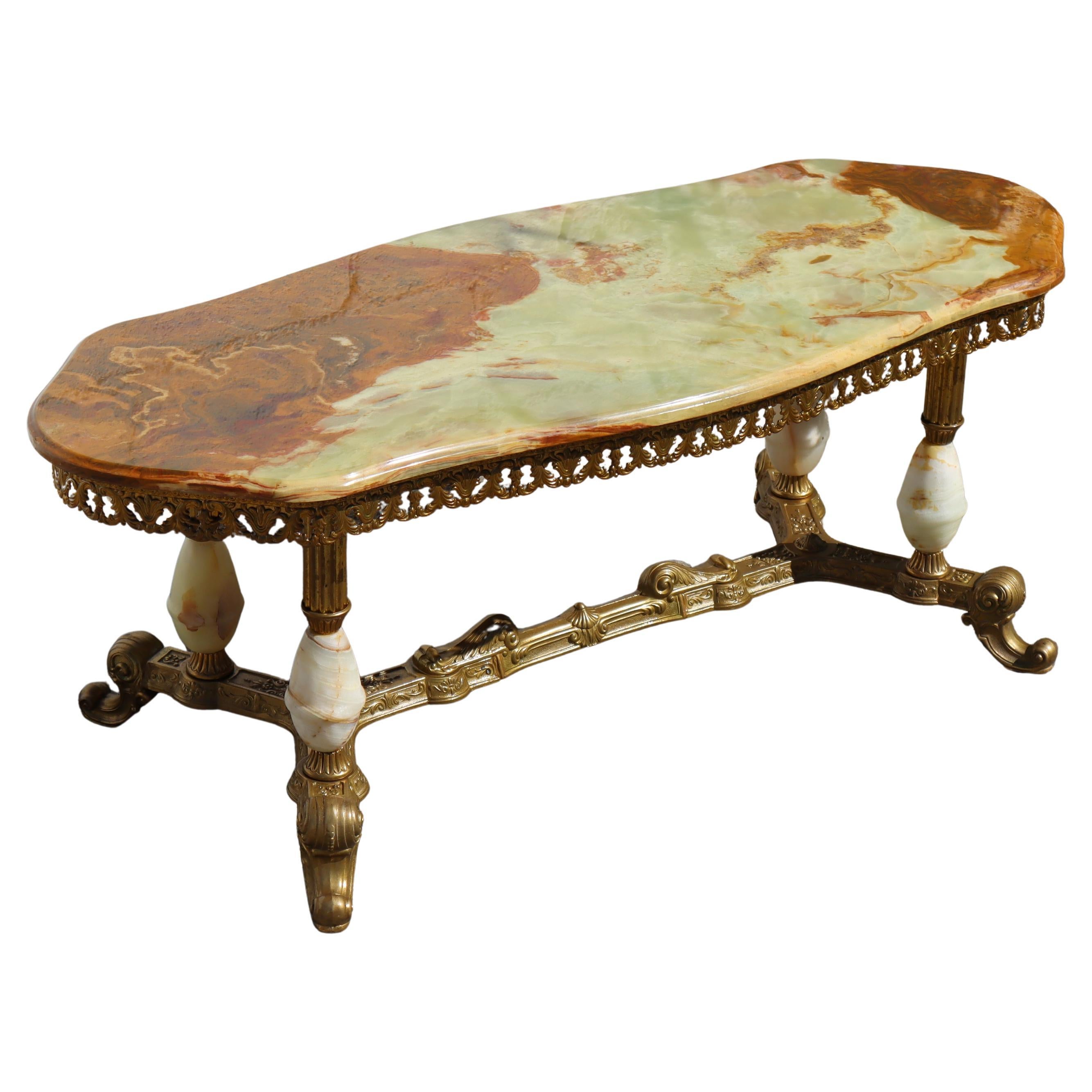 Mesa baja vintage de ónice y latón-Mesa de salón-Mesa de cóctel-Estilo rococó-60 Renacimiento barroco