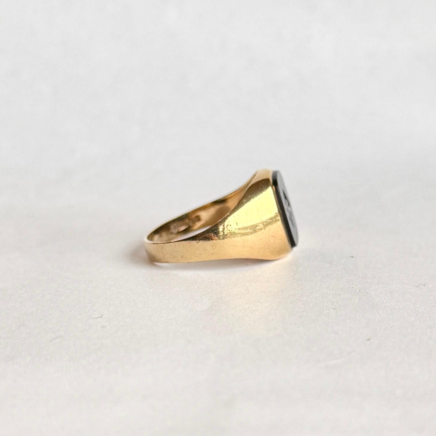 Vintage Onyx and Diamond 9 Carat Gold Signet Ring For Sale 1