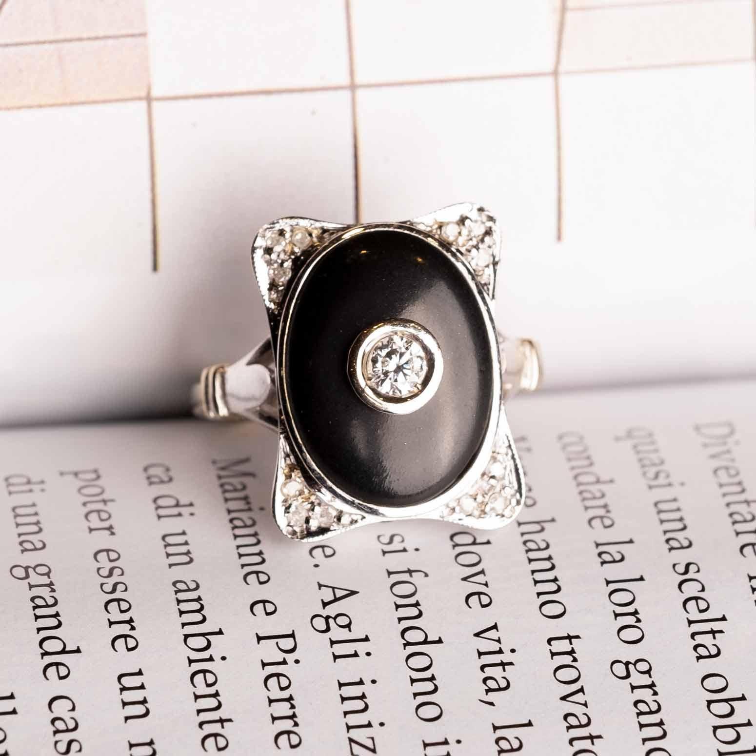 Bague cocktail vintage en onyx et diamants Bon état - En vente à Milano, MI