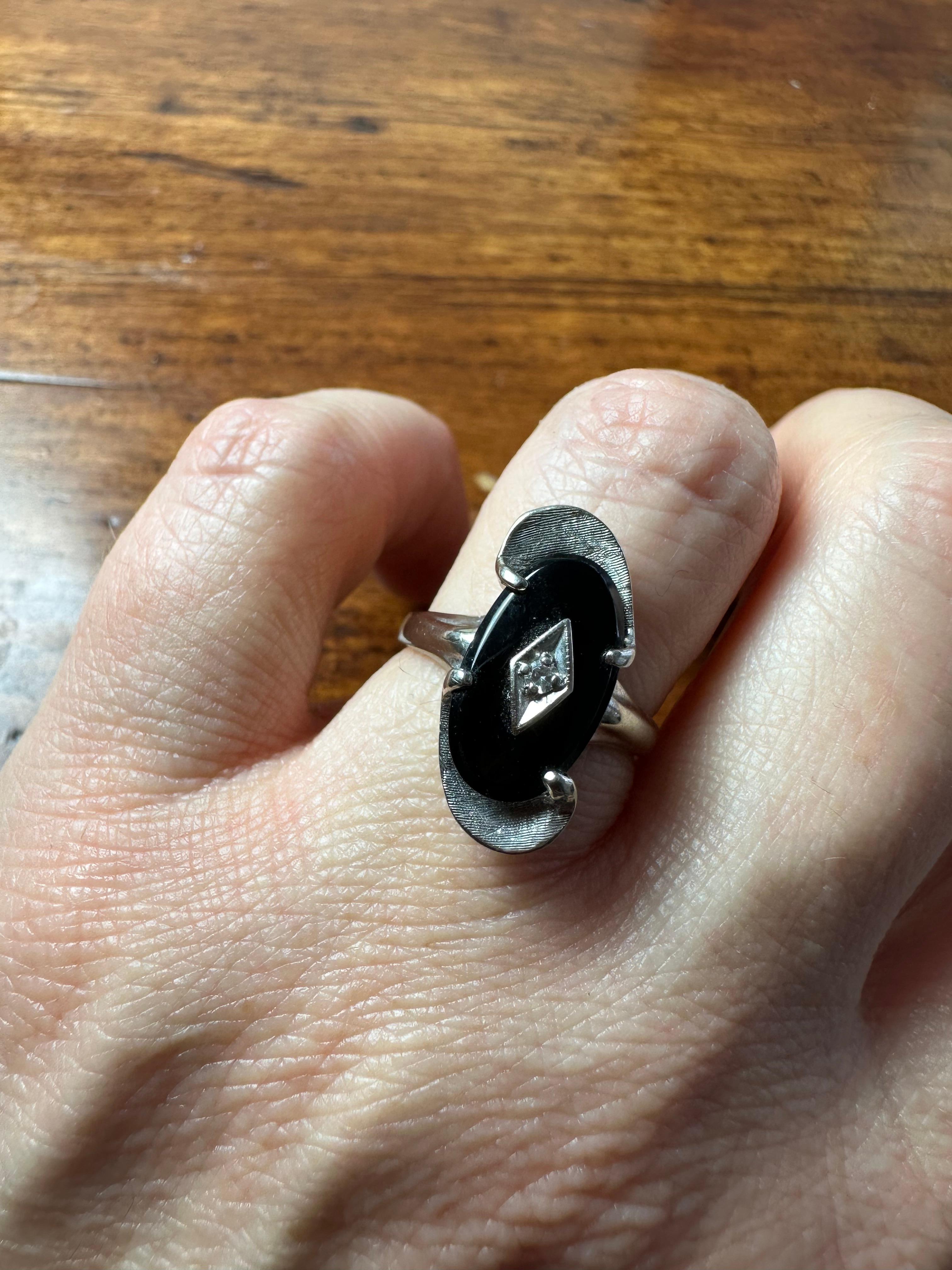Vintage Ring aus Onyx und Diamant  im Angebot 2