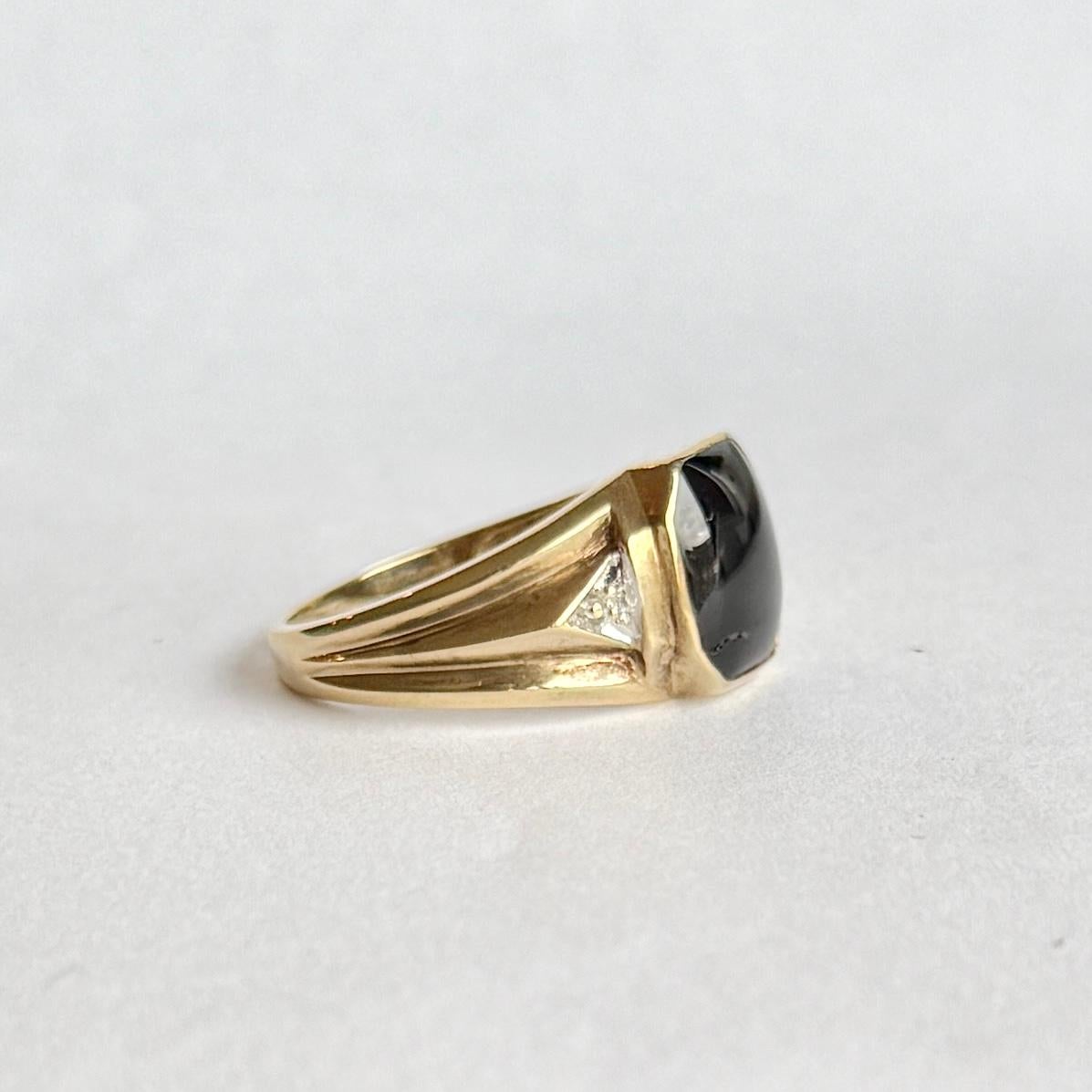 Vintage Onyx and Diamond Signet Ring In Good Condition For Sale In Chipping Campden, GB