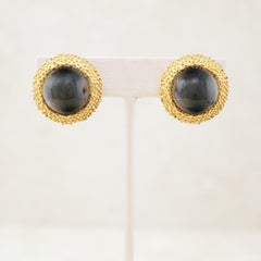 Vintage Onyx Cabochon & Textured Gilt Button Earrings by Crown Trifari, 1960s