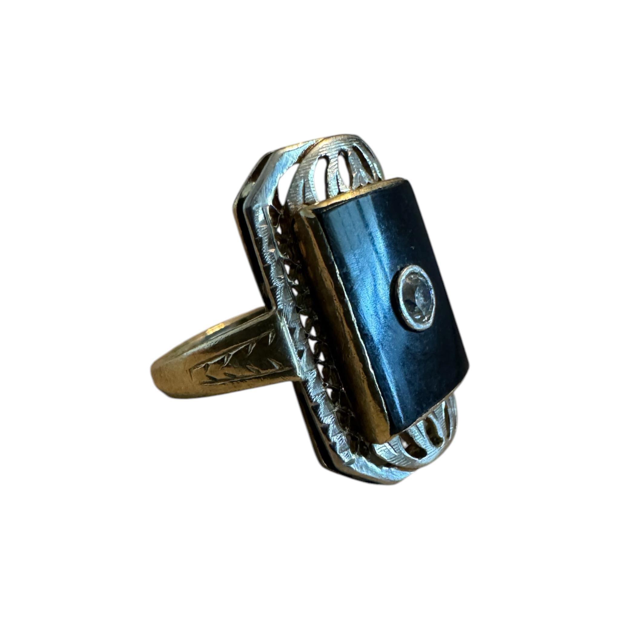 Vintage Onyx & Diamond Two Toned Gold Cocktail Ring For Sale 1