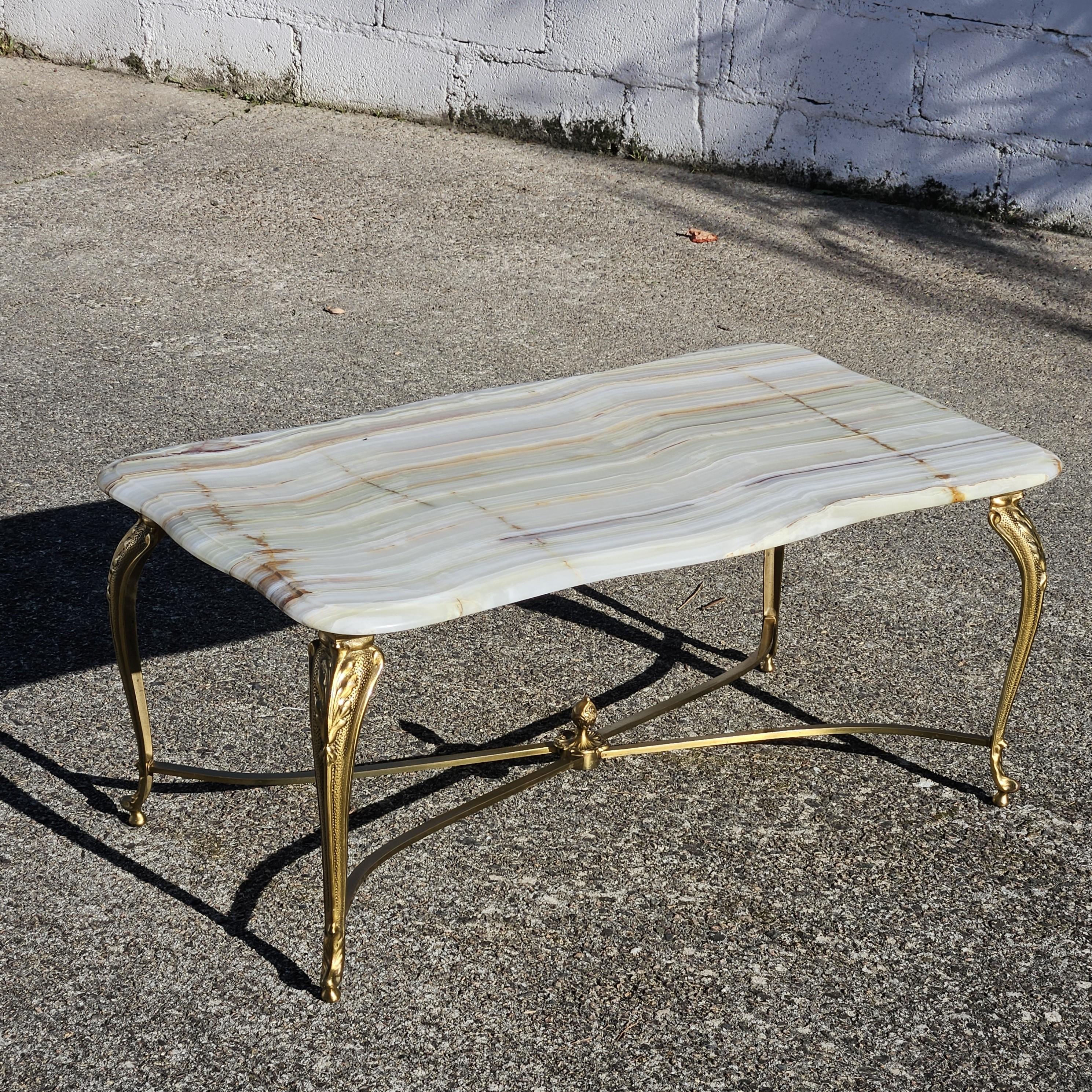 Vintage Onyx Marble and Brass Cocktail Table-Lounge Table Regency Style-70s Bon état - En vente à Bussiere Dunoise, Nouvel Aquitaine