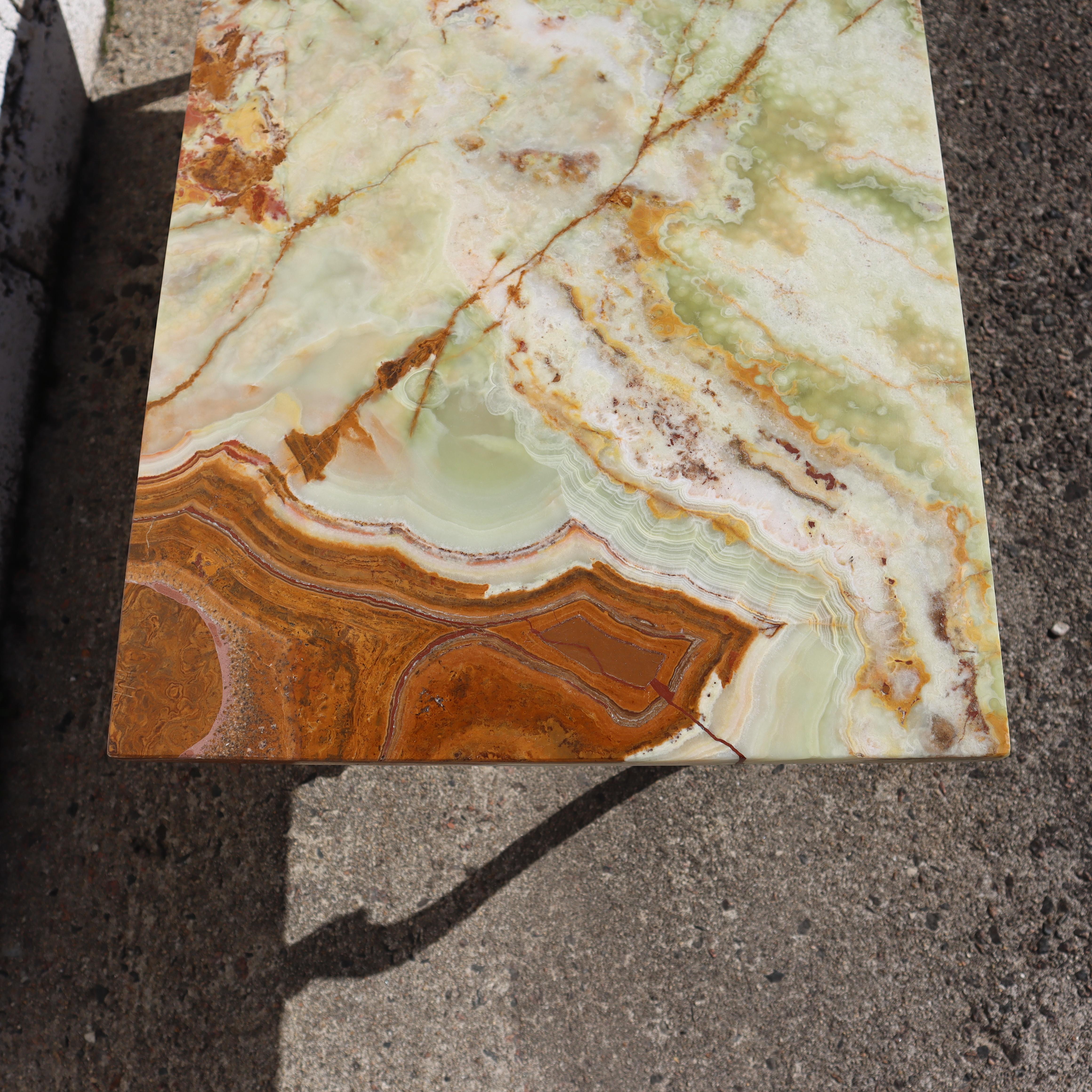 Vintage Onyx Marble and Brass Cocktail Table-Lounge Table-Style Louis XV-60s im Angebot 5