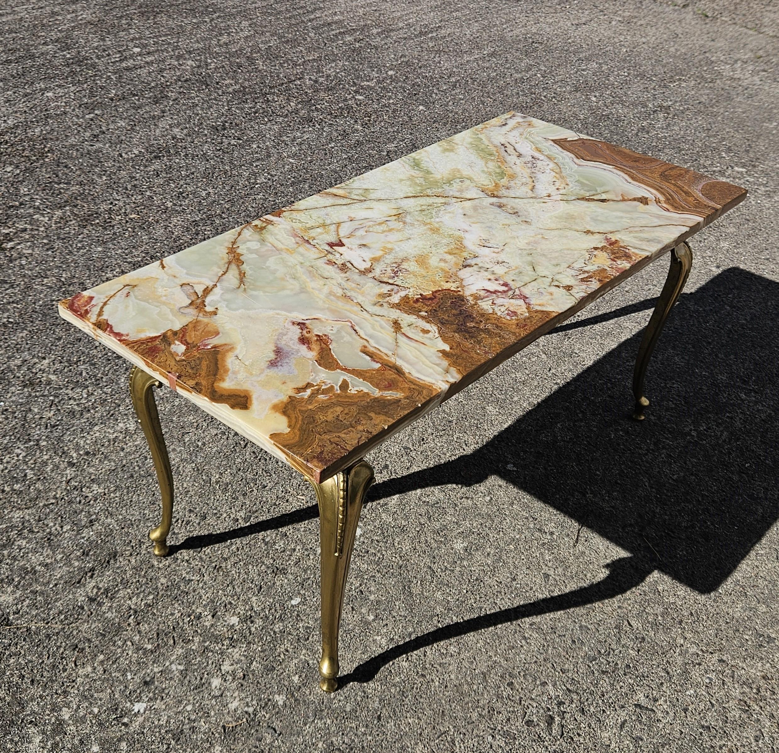 Vintage Onyx Marble and Brass Cocktail Table-Lounge Table-Style Louis XV-60s (Messing) im Angebot
