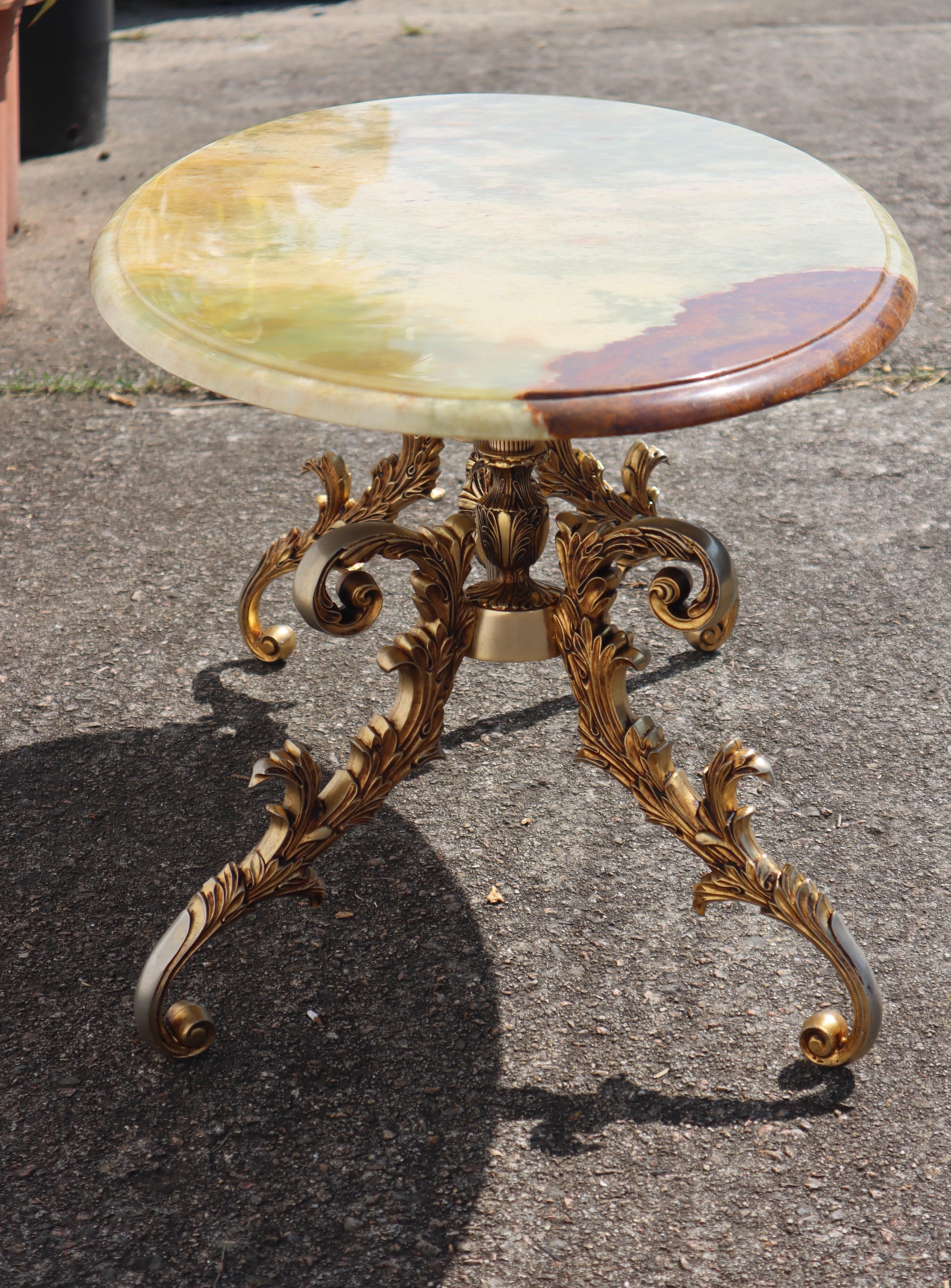 Vintage Onyx Marble & Brass Coffee Table-Cocktail Table-Lounge Table-70s In Good Condition In Bussiere Dunoise, Nouvel Aquitaine
