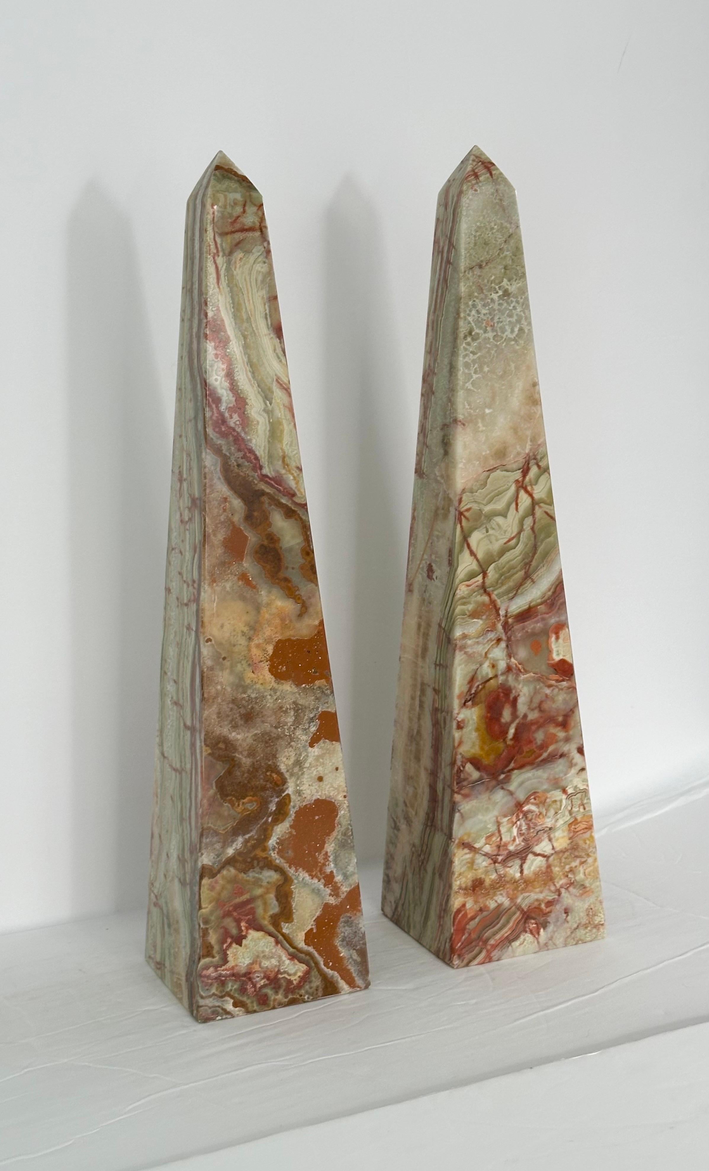Vintage Onyx Marble Green and Brown Stone Obelisks – a Pair  For Sale 1