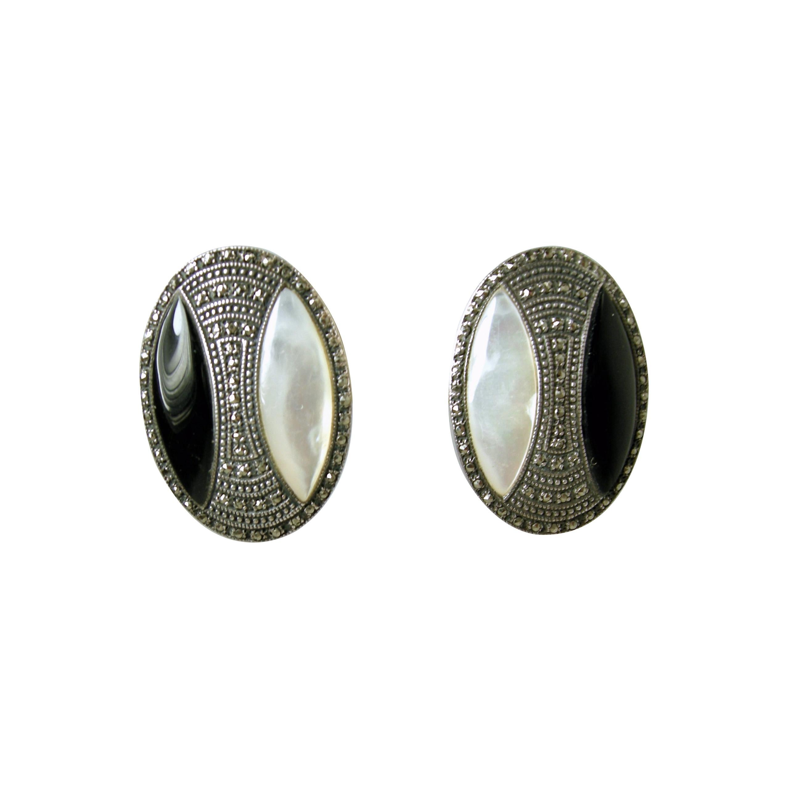 Vintage Onyx, Marcasites & Mother of Pearl Sterling Silver Earrings im Angebot