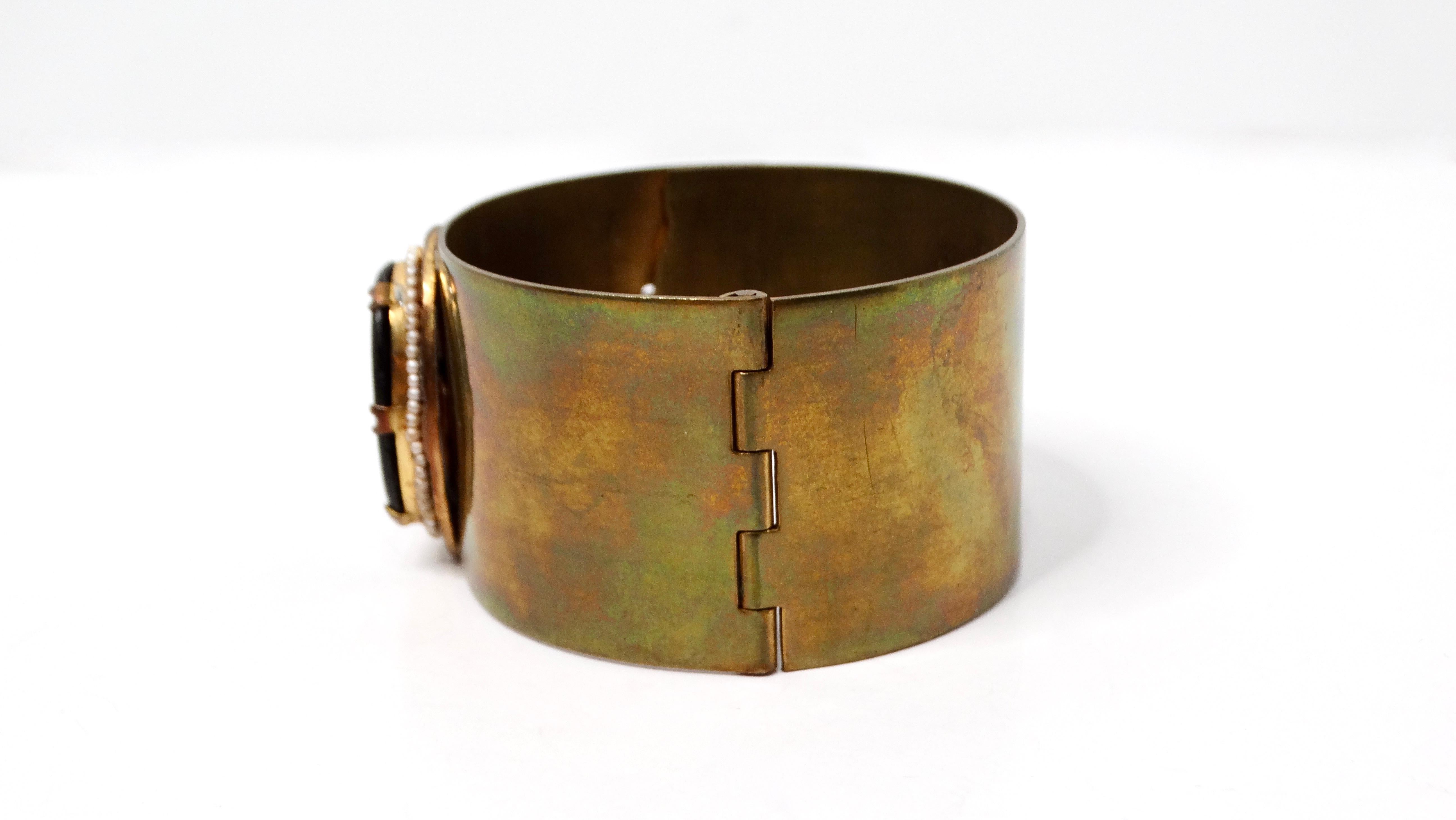 Vintage Onyx & Pearl Embellished Brass Polished Cuff Bracelet In Good Condition For Sale In Scottsdale, AZ