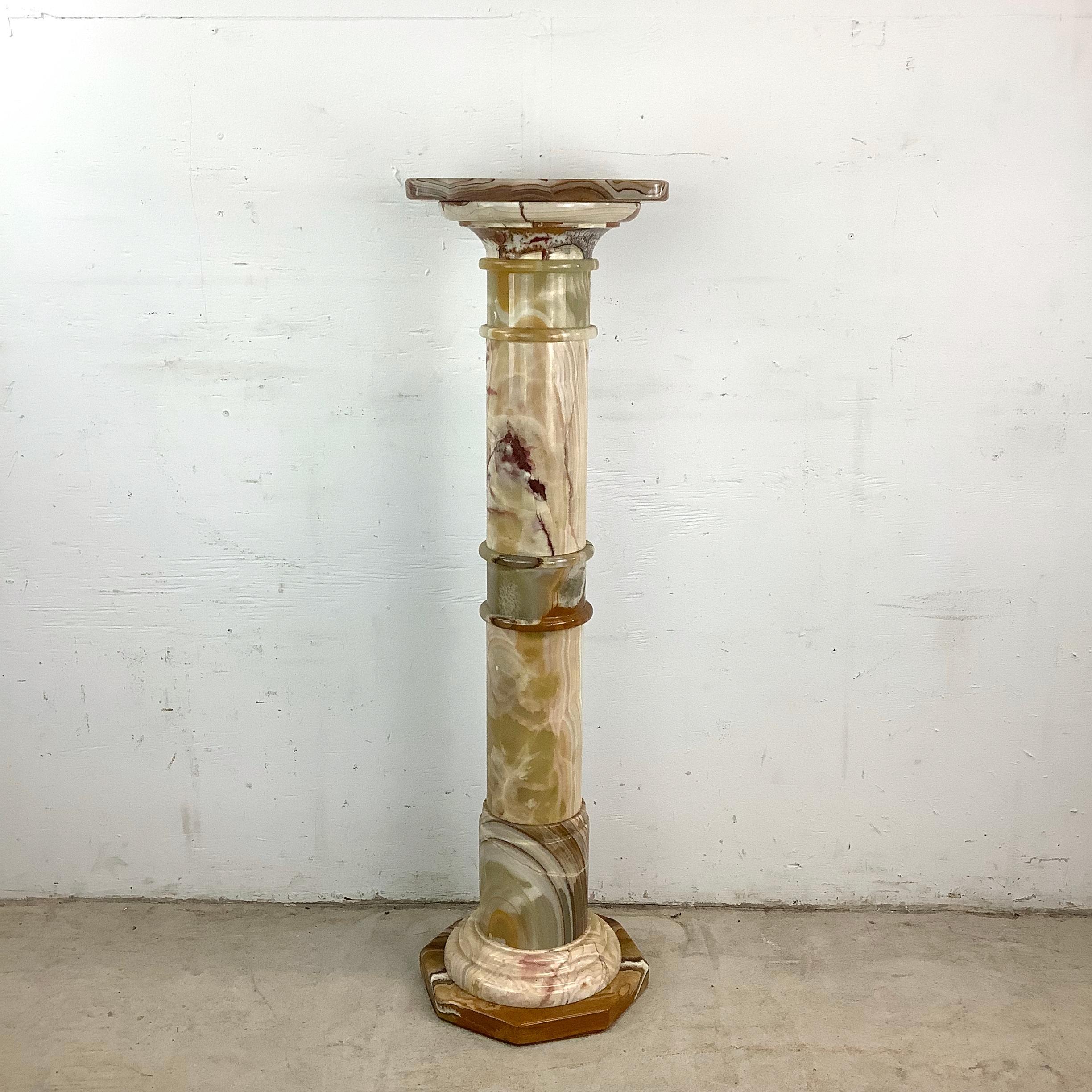 Vintage Onyx-Sockel mit dekorativer Vase im Angebot 4